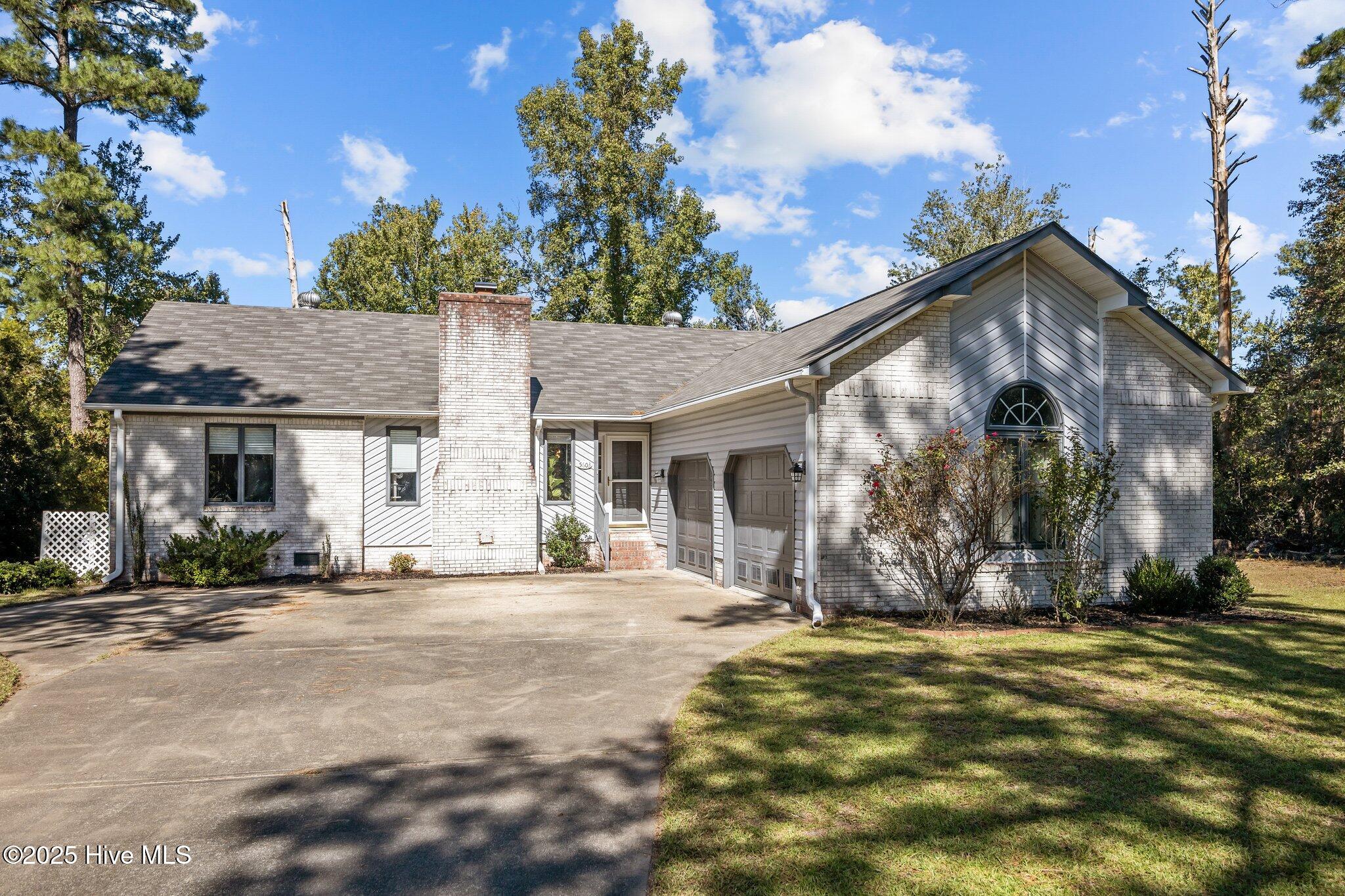 5603 Gold Court Property Photo