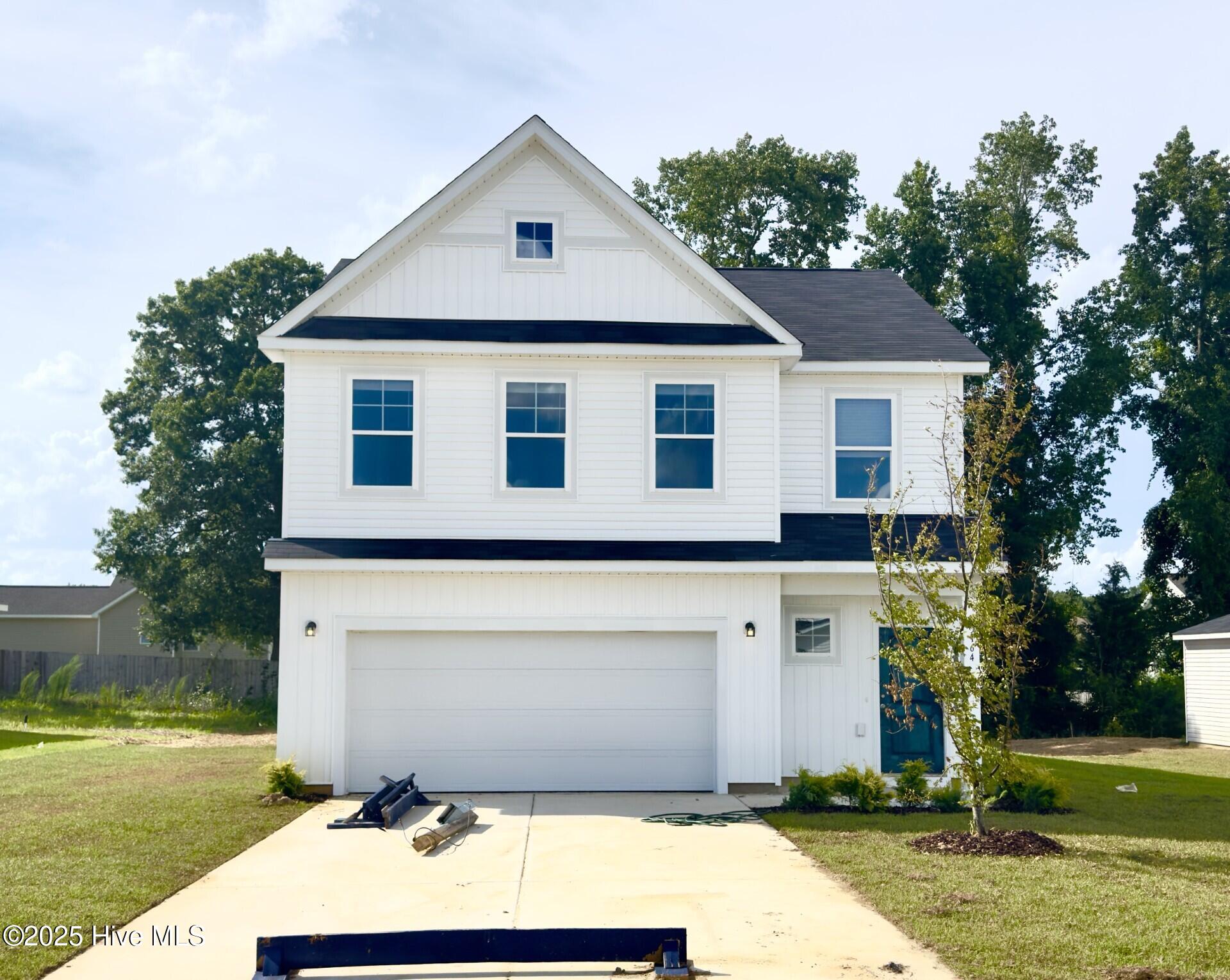 164 N Squires Run Lane Property Photo 1