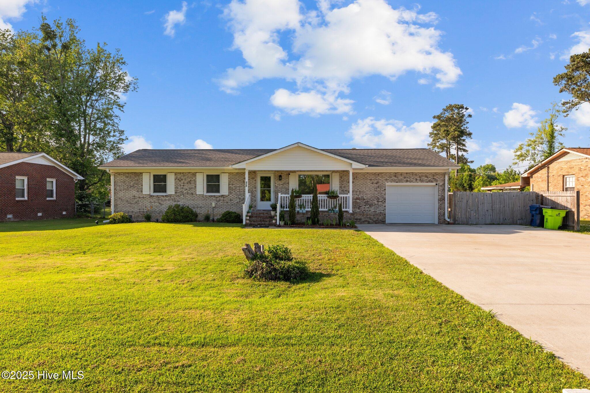 215 Forest Hill Drive Property Photo