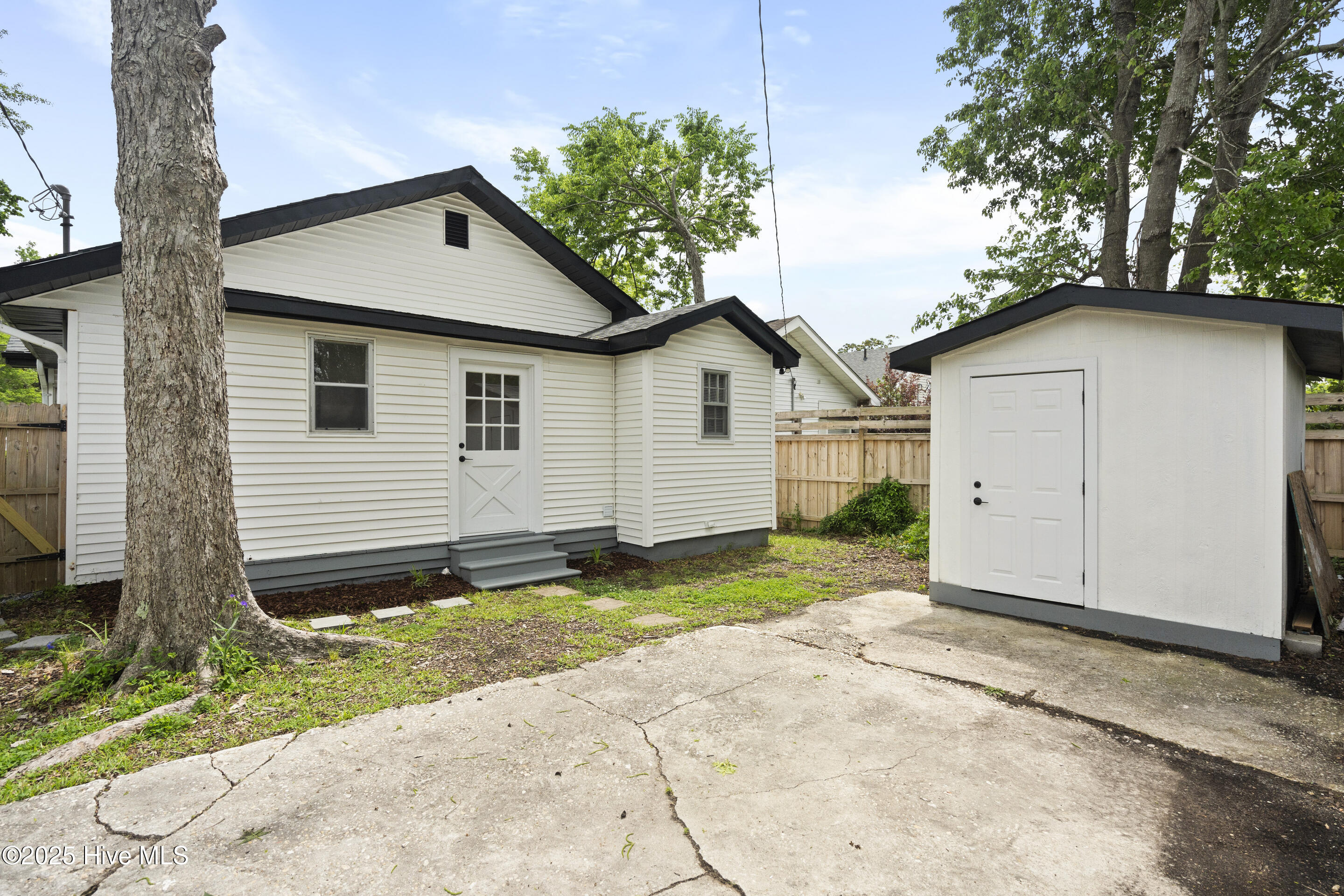 304 S 18th Street Property Photo 45