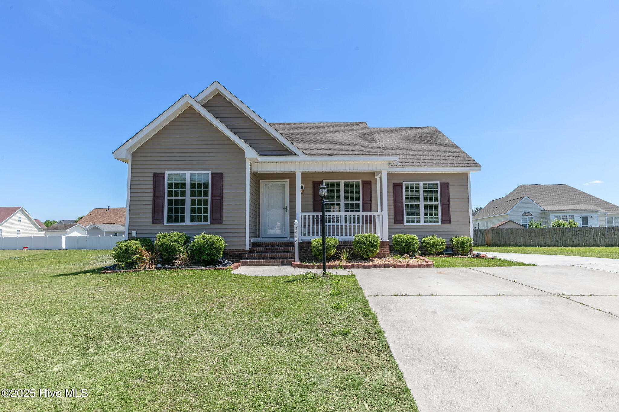 4418 Sunflower Court Property Photo