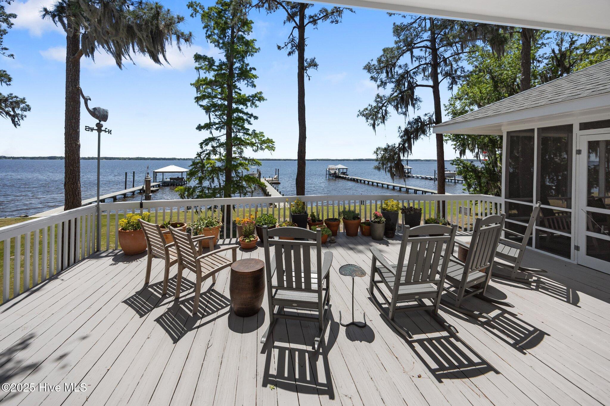 163 River Place Property Photo