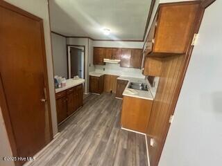 449 E Jackson Street Property Photo 8