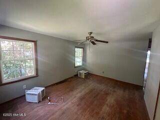 449 E Jackson Street Property Photo 13