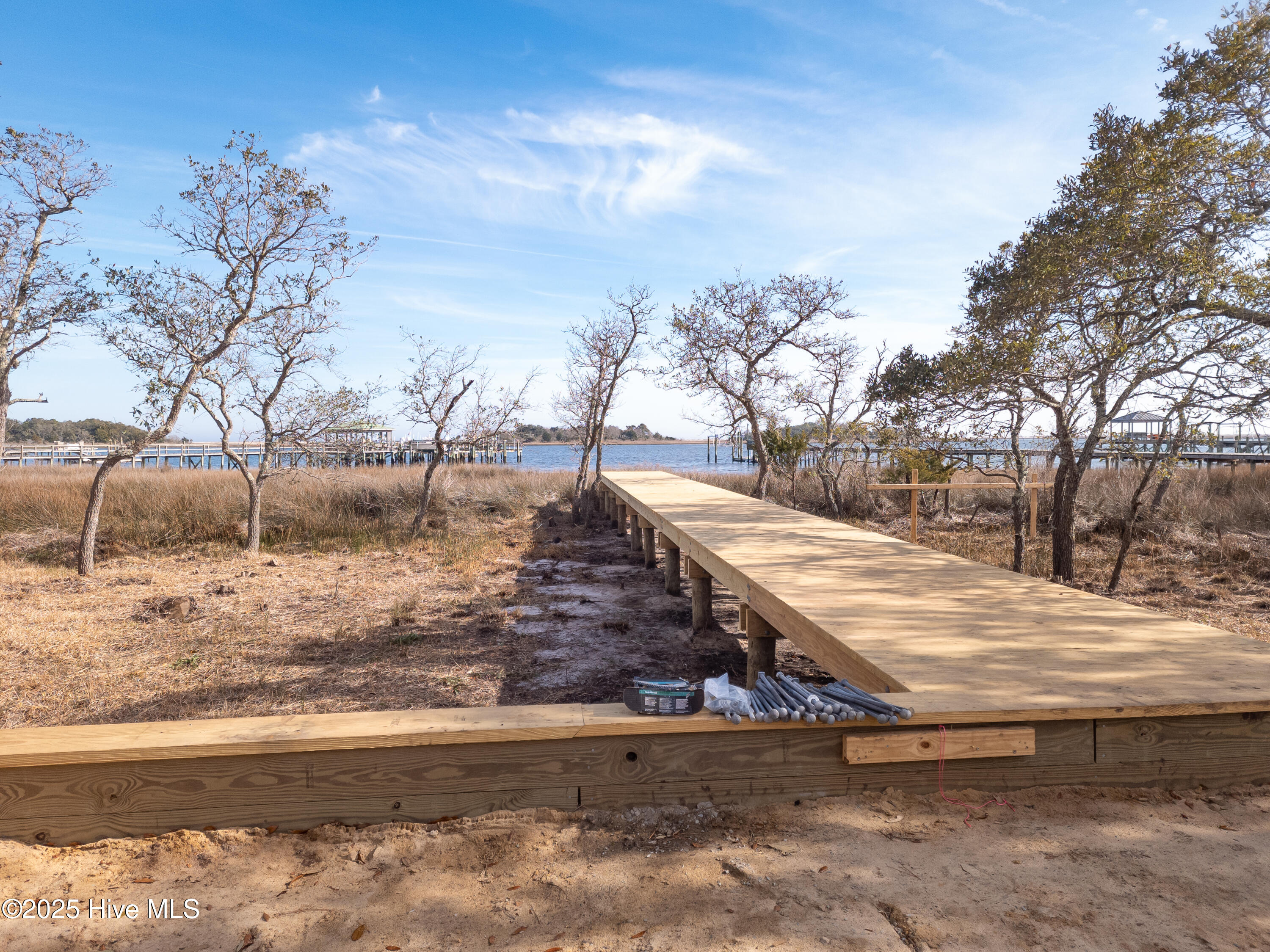 1632 Sound Watch Drive Property Photo 5