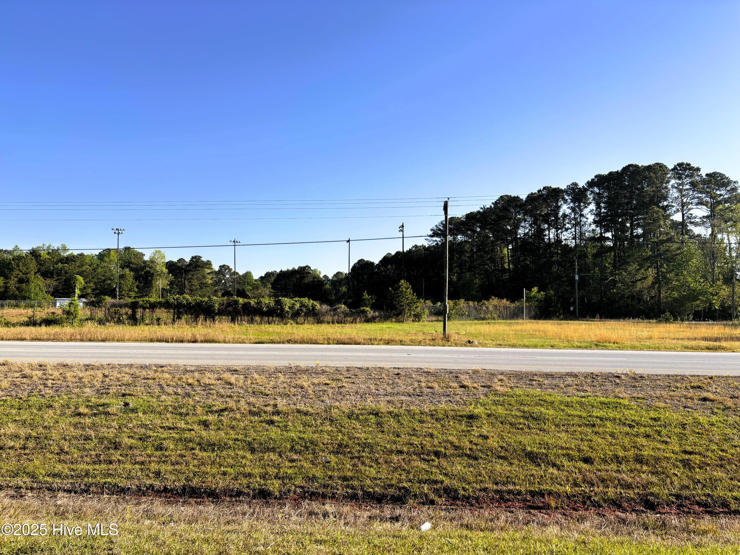 657 Freedom Way Property Photo