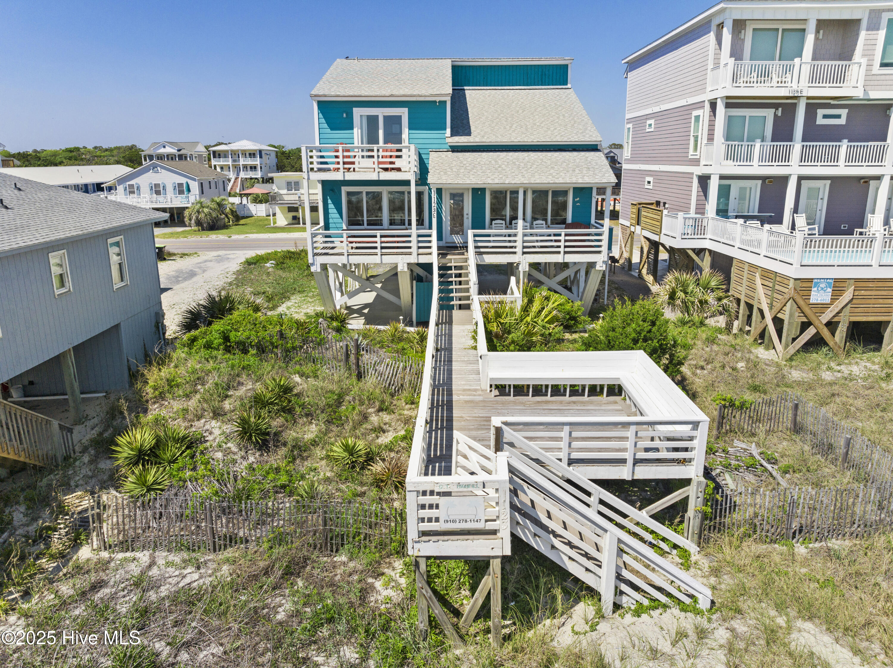 1123 E Beach Drive Property Photo 7