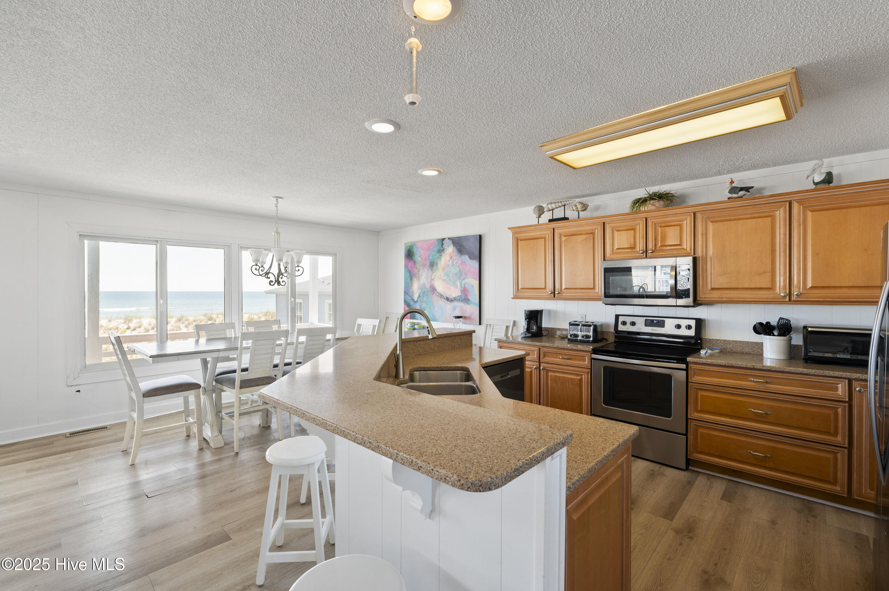 1123 E Beach Drive Property Photo 13