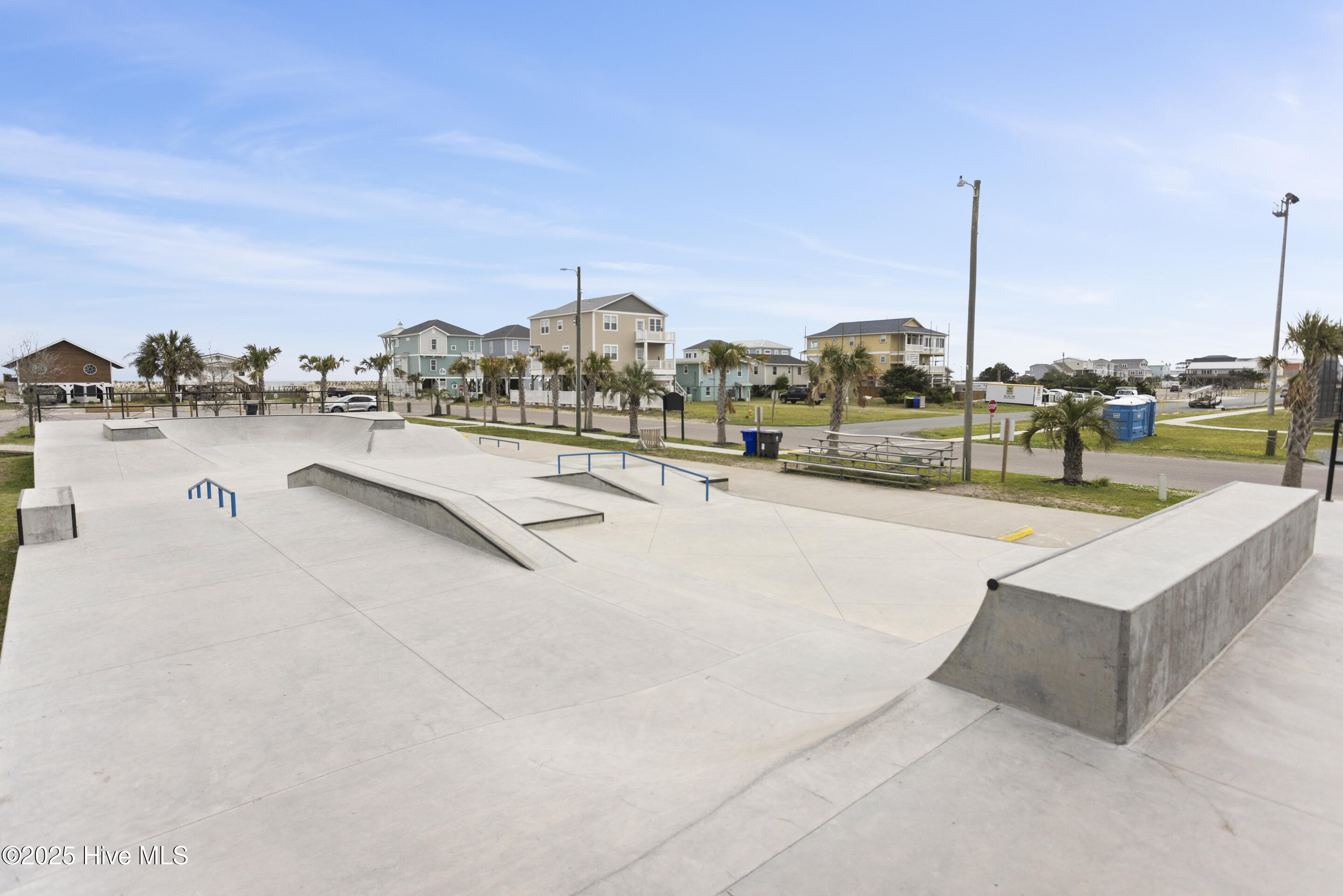 1123 E Beach Drive Property Photo 43