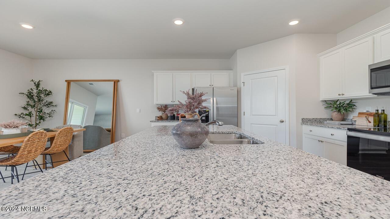 1222 Woodhouse Drive Property Photo 7