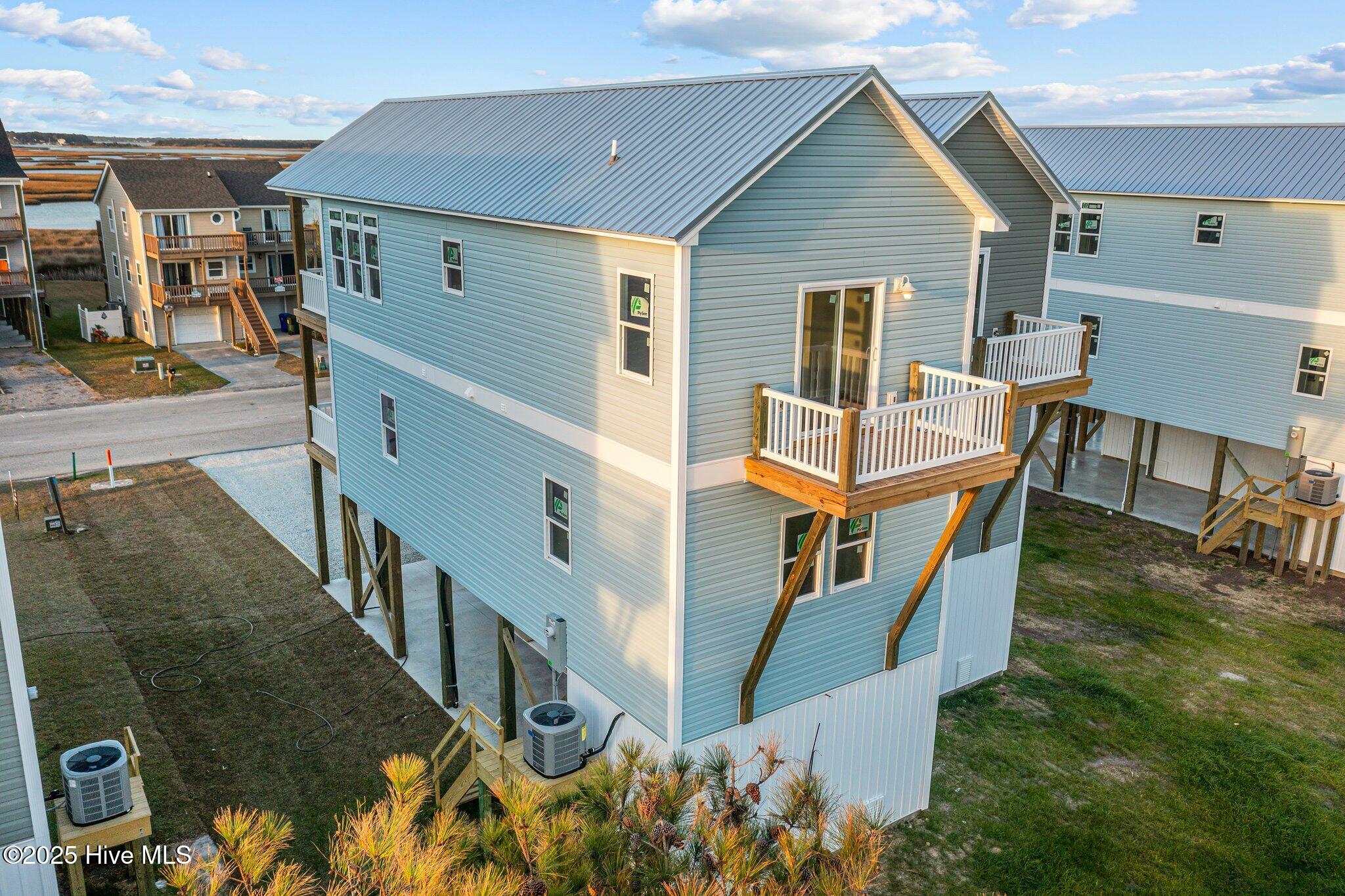 146 Sea Gull Lane Property Photo 3