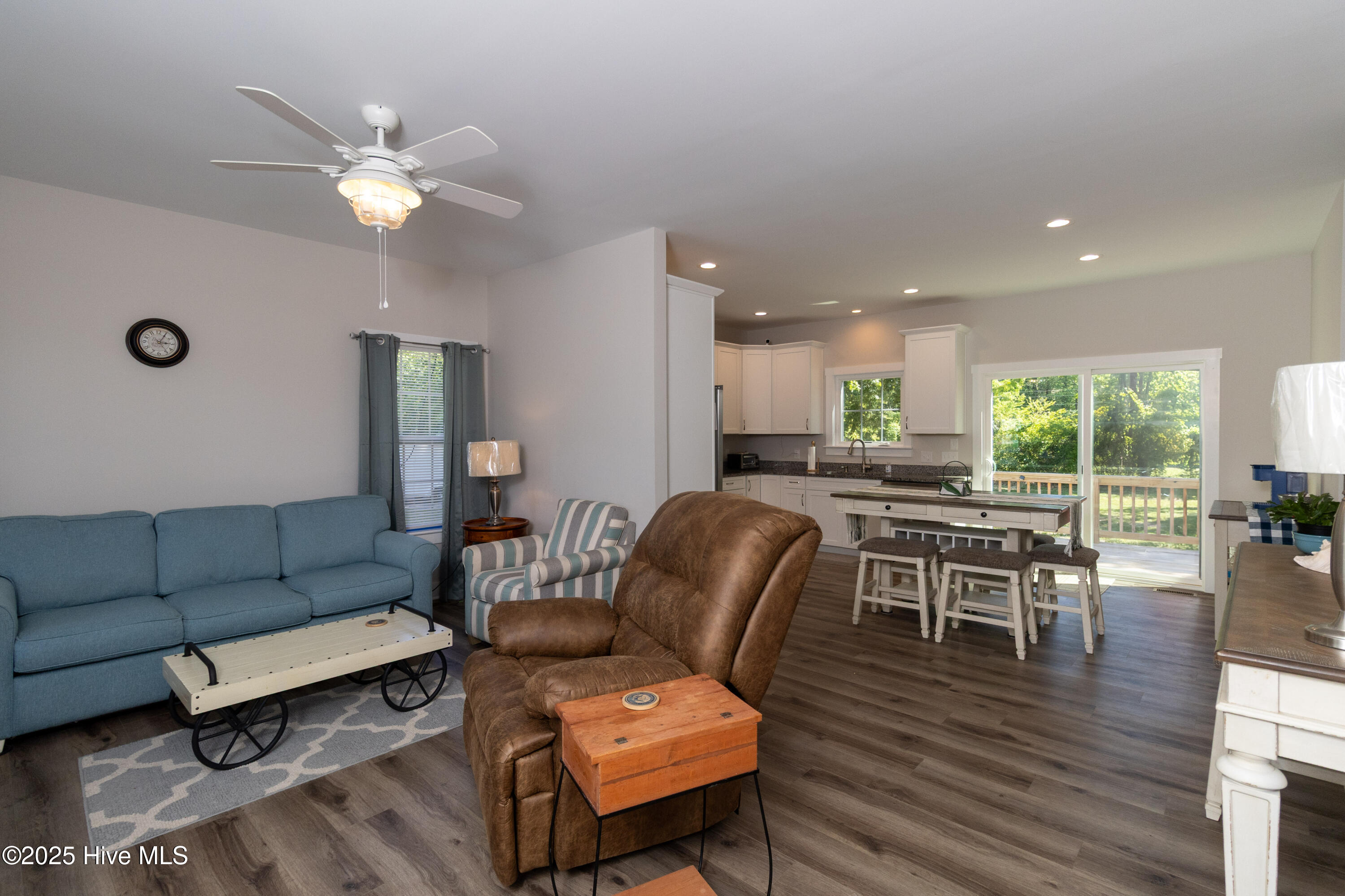 151 Windsor Lane Property Photo