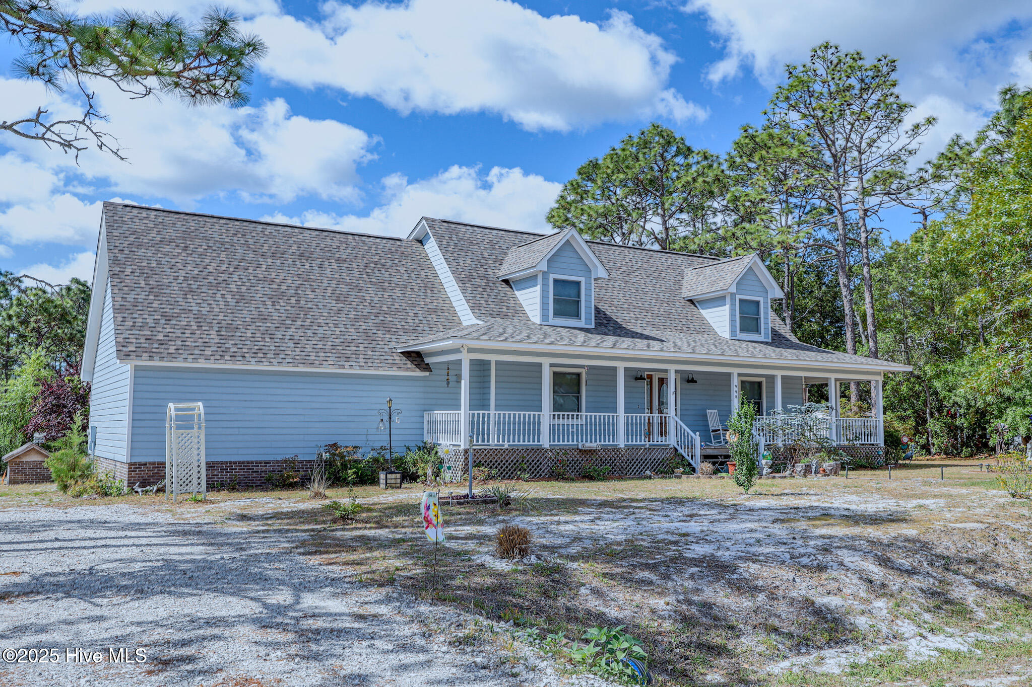 998 Trevino Road Property Photo