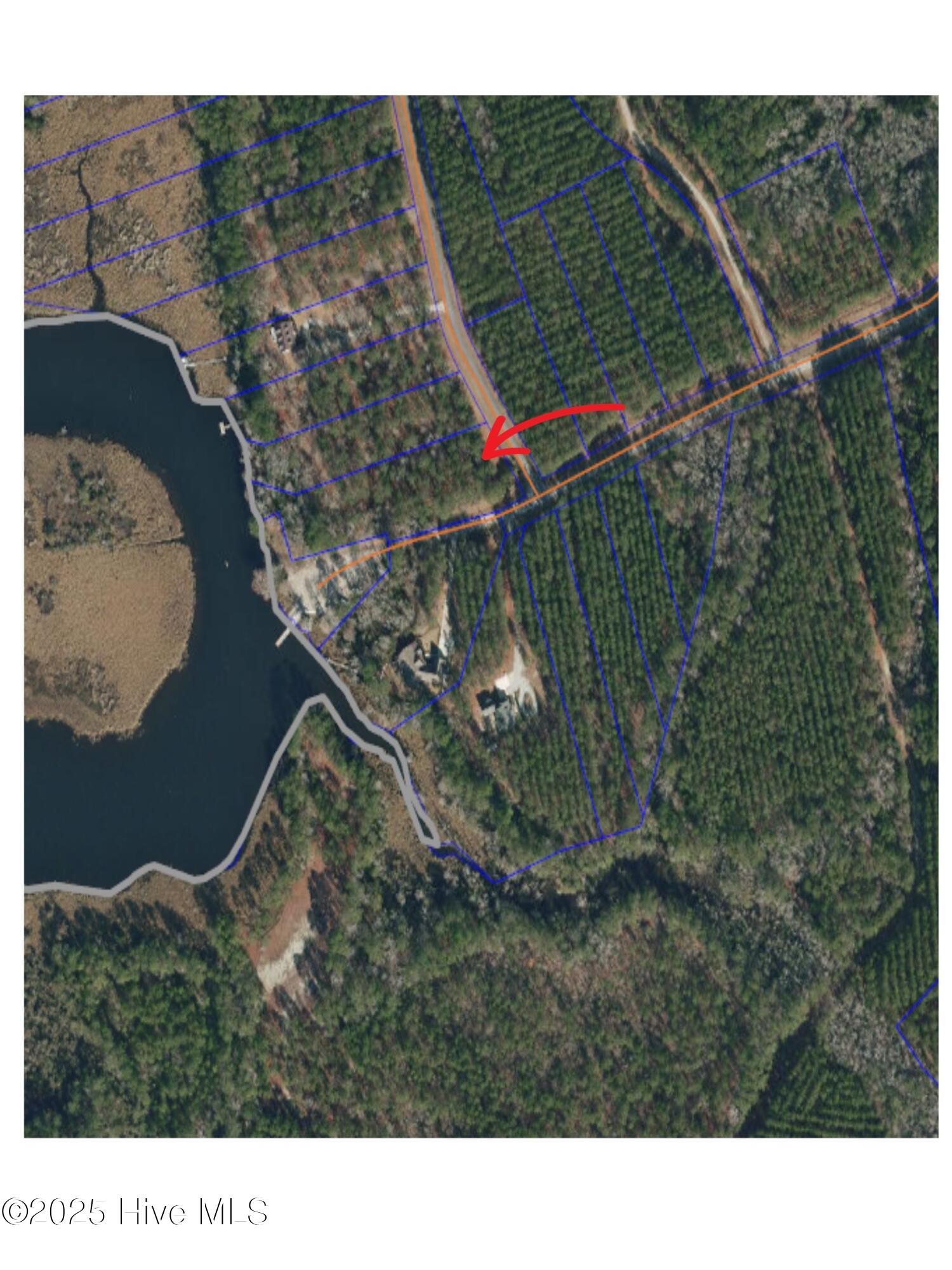 21 N Berne Landing Road Property Photo 3