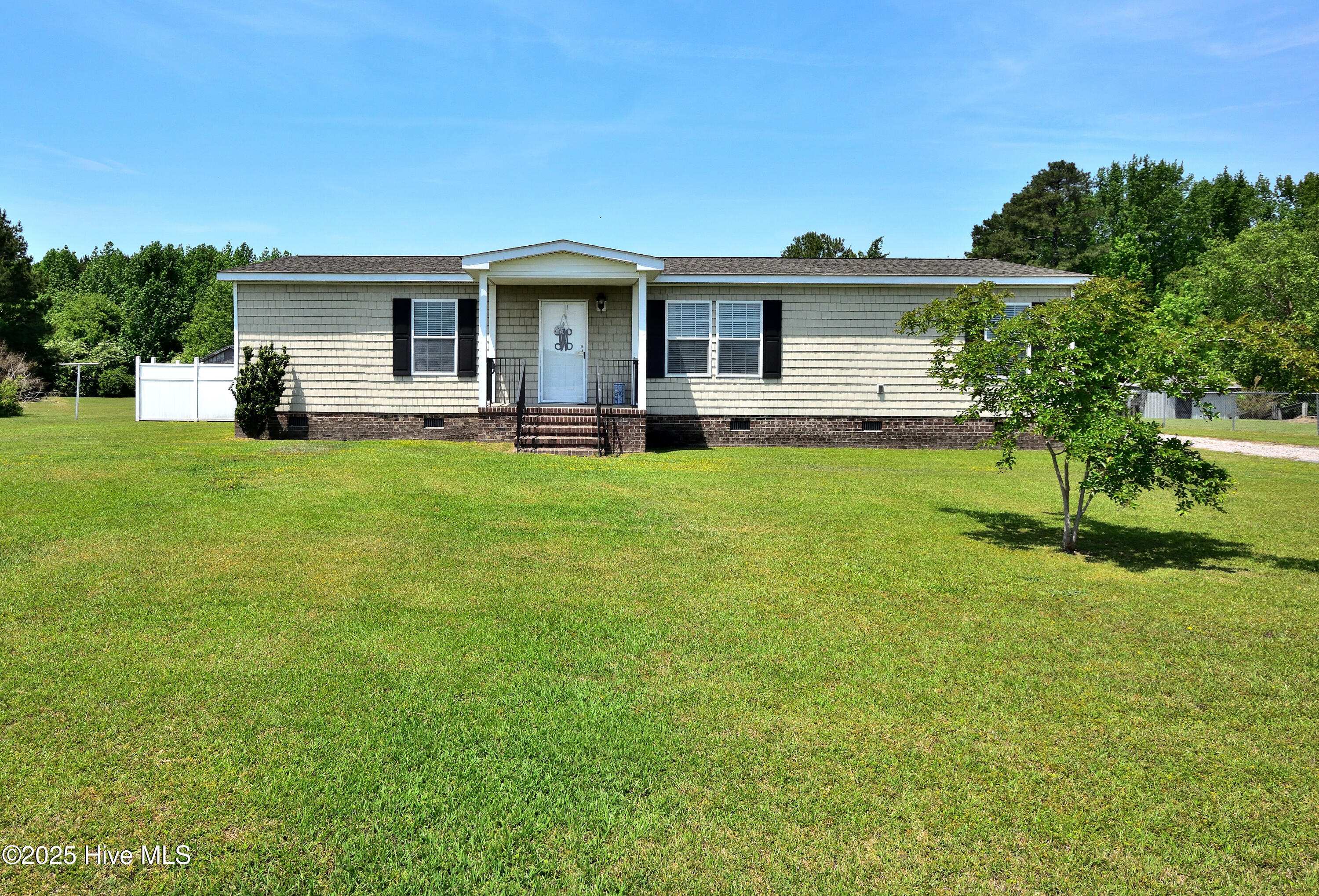 1424 Wood Duck Road Property Photo
