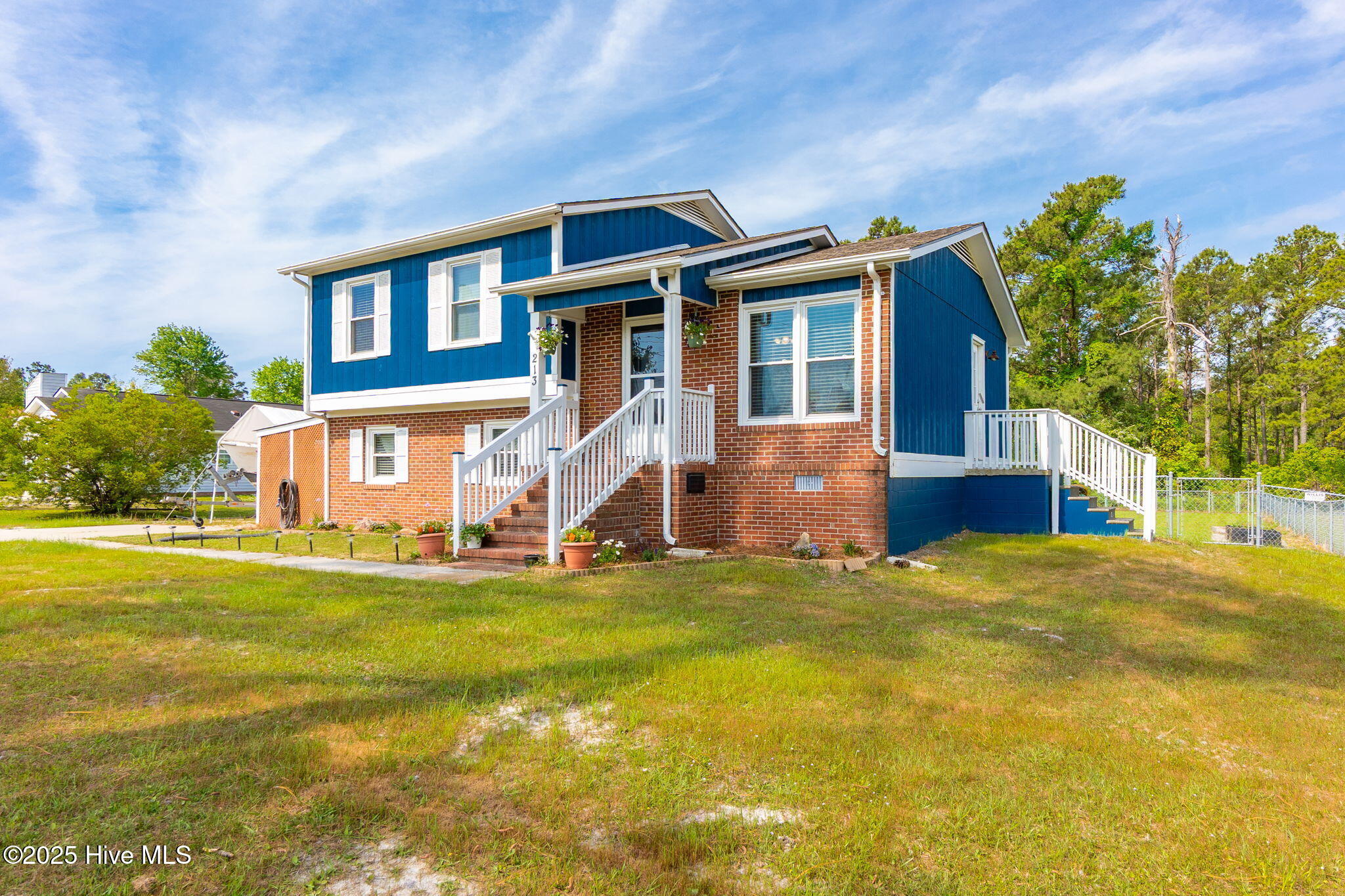 213 Nine Mile Road Property Photo