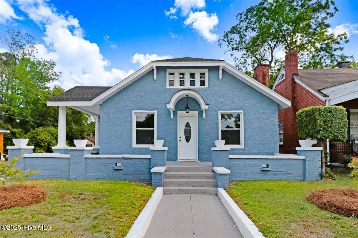 318 E Mulberry Street Property Photo