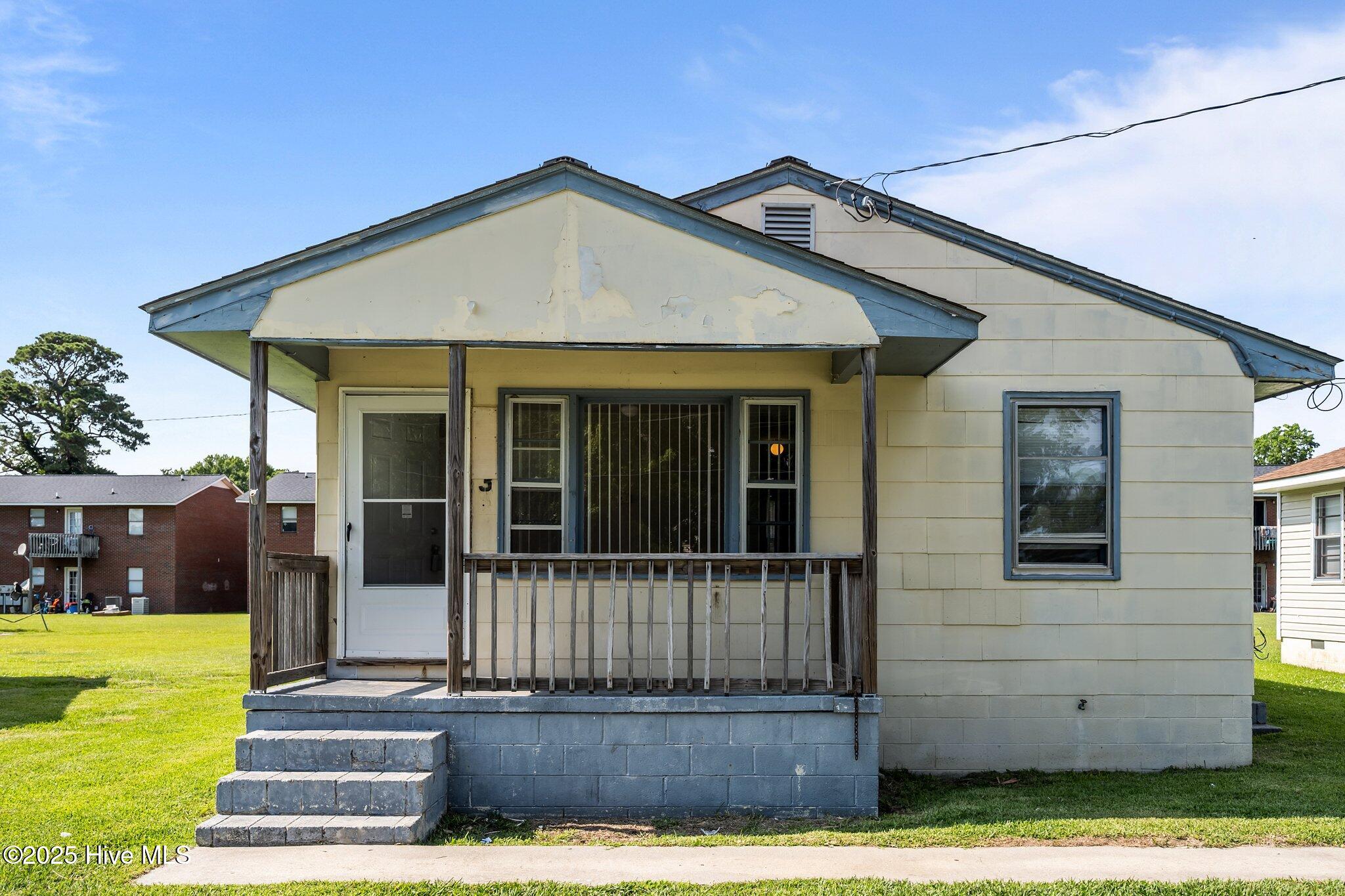 23 Sophia Drive Property Photo 1