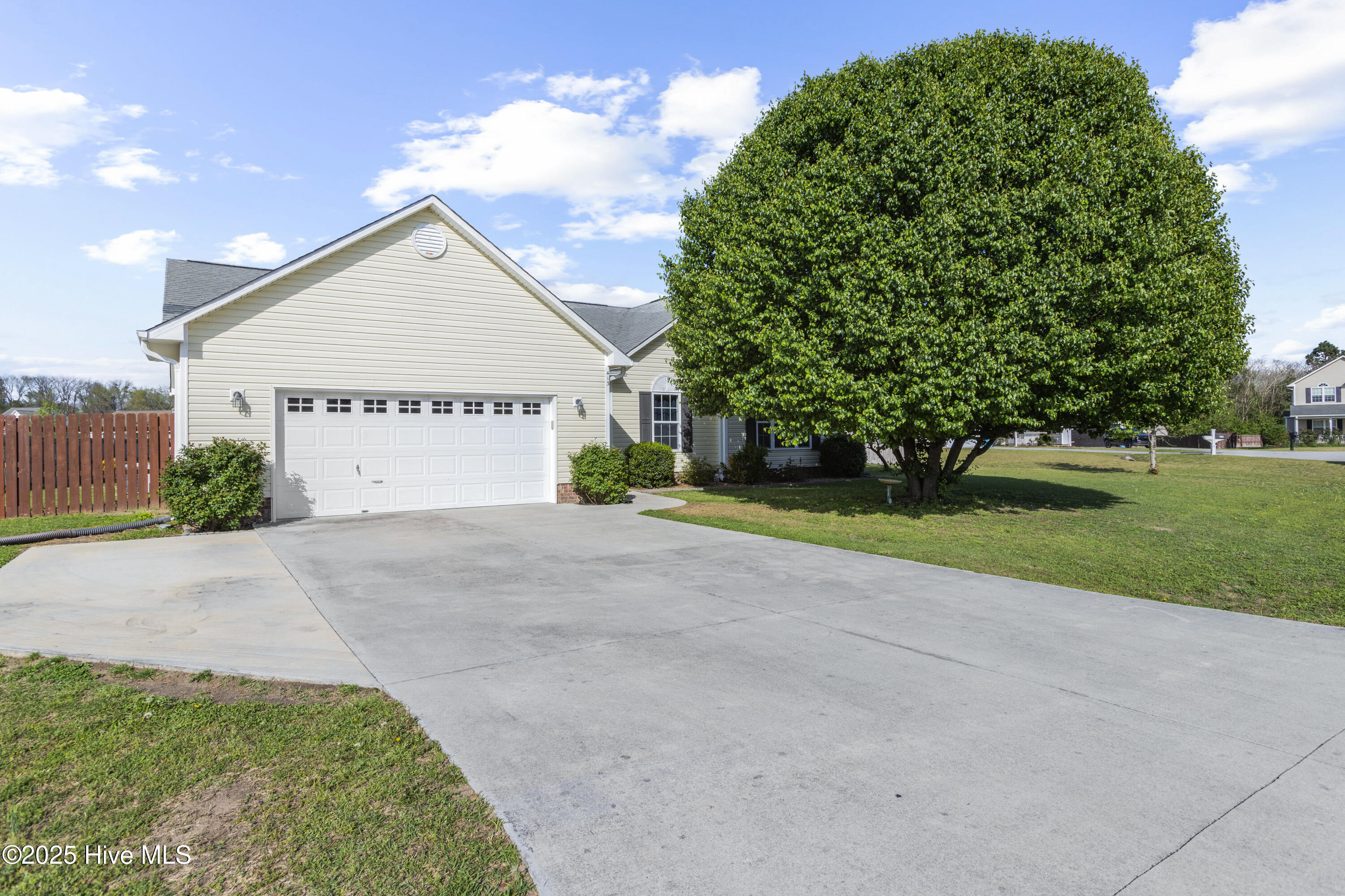 413 John Deere Court Property Photo 1