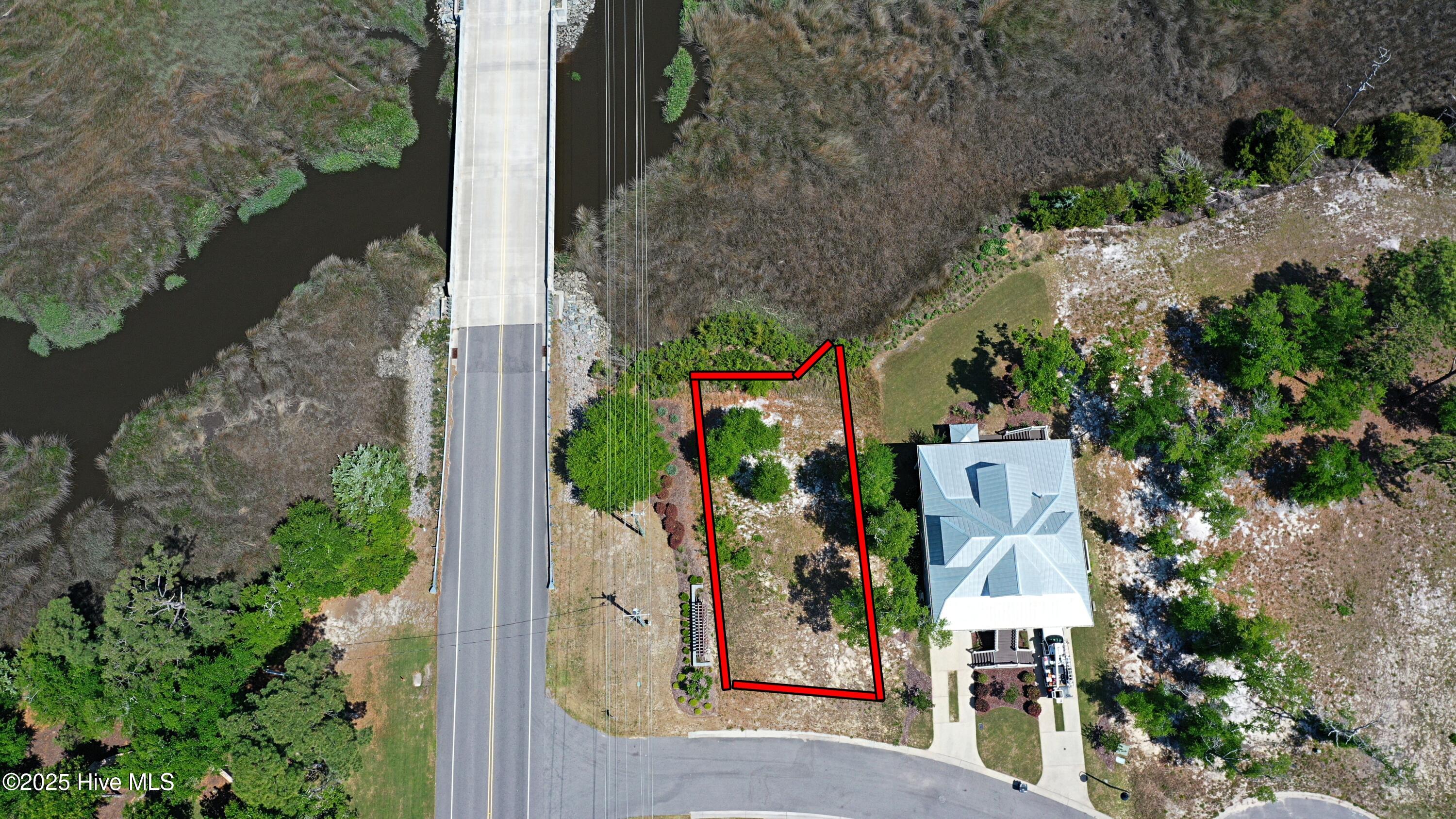 105 Mistiflower Court Property Photo 3