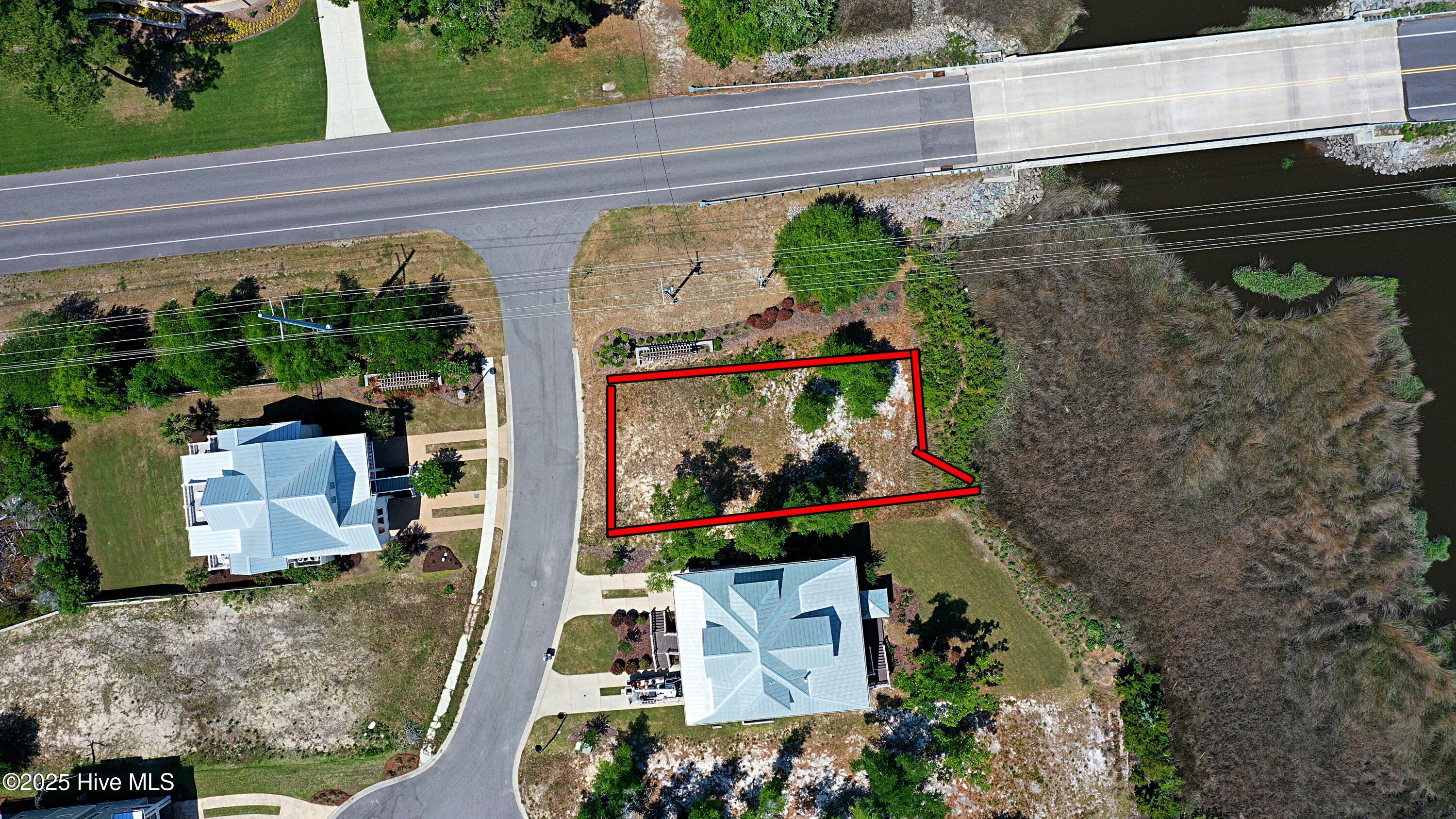 105 Mistiflower Court Property Photo 4