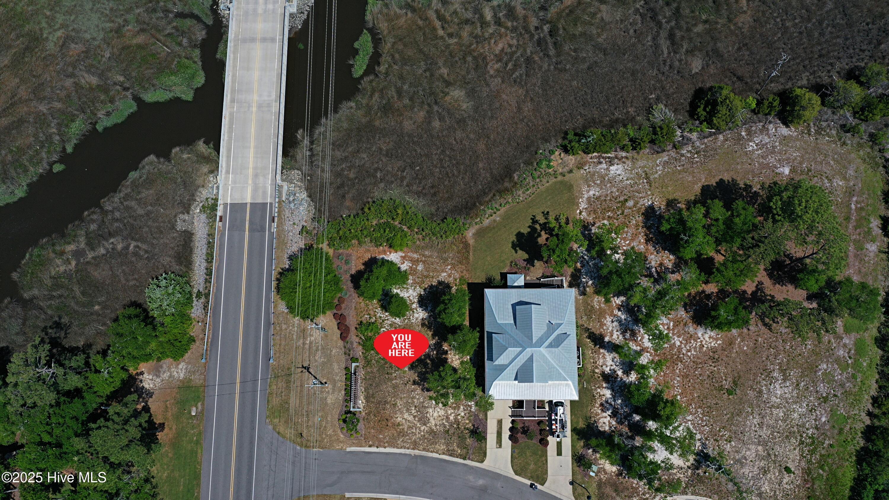105 Mistiflower Court Property Photo 8