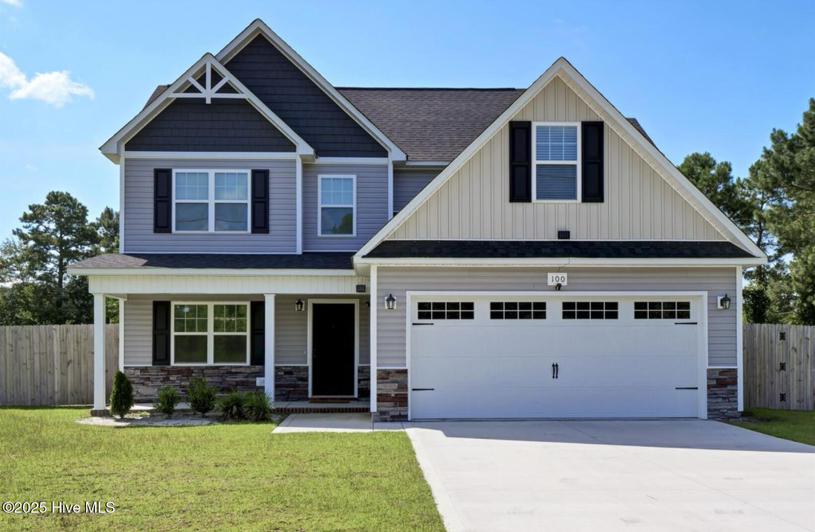 100 Easton Drive Property Photo