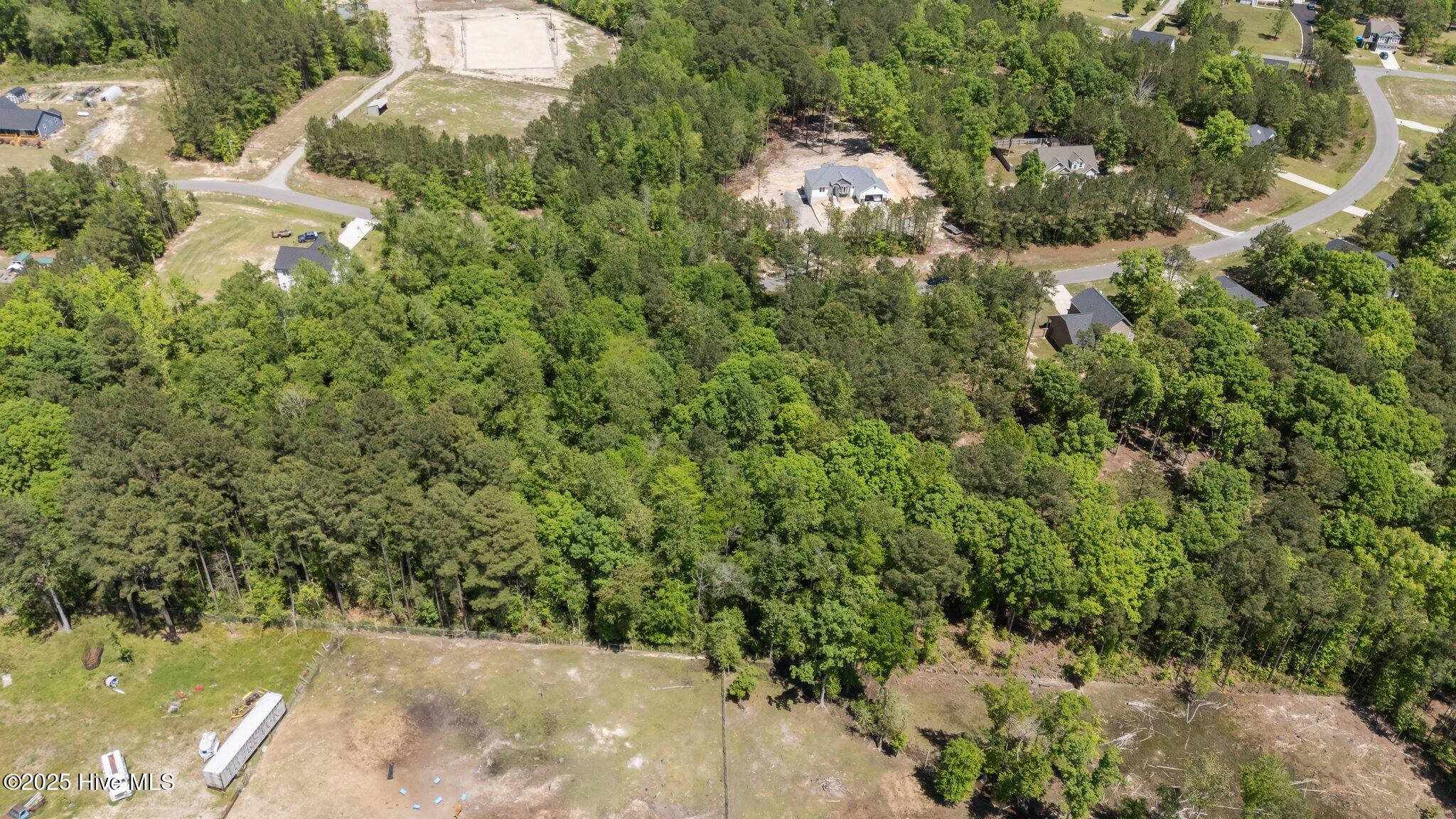 219 Stella Way Property Photo 7