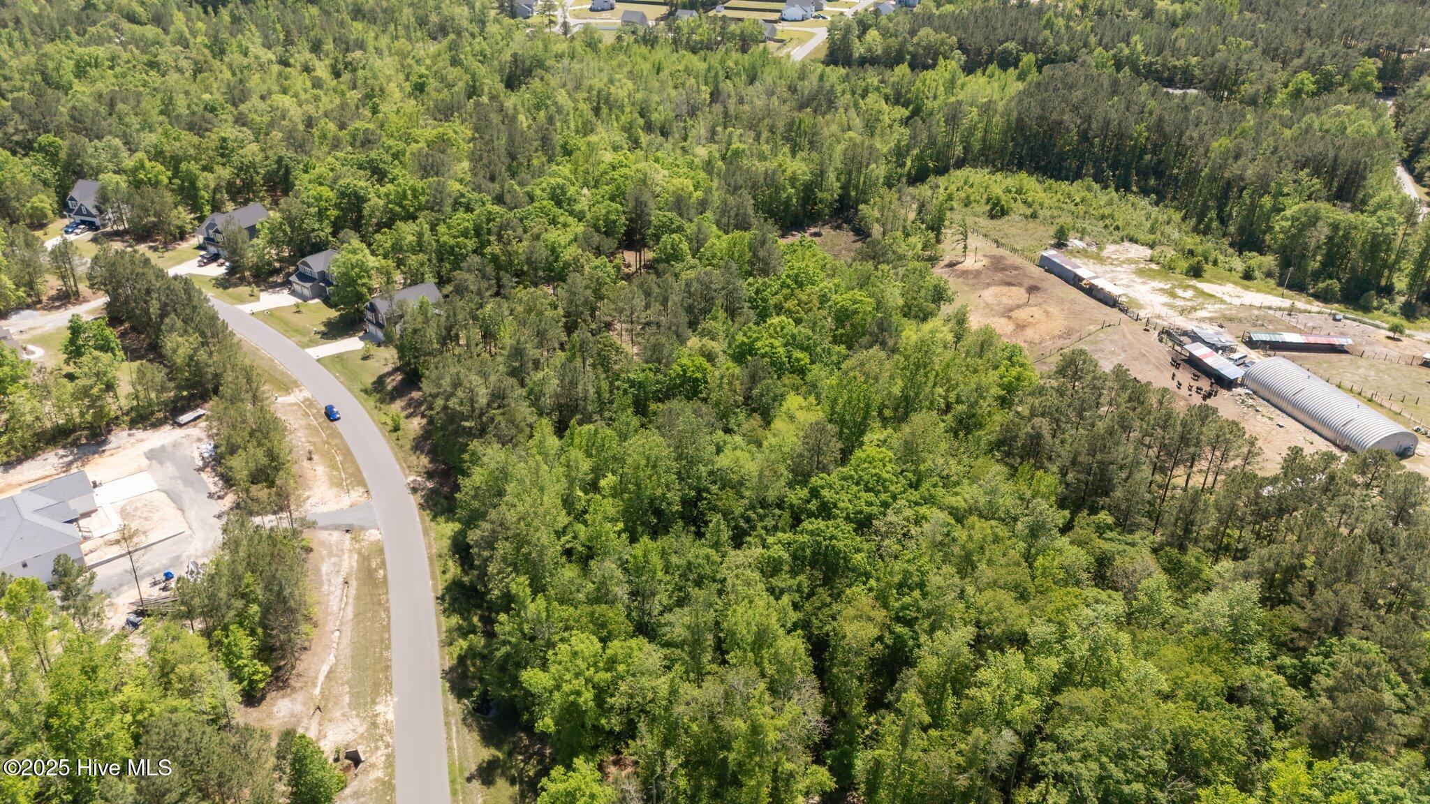 219 Stella Way Property Photo 14