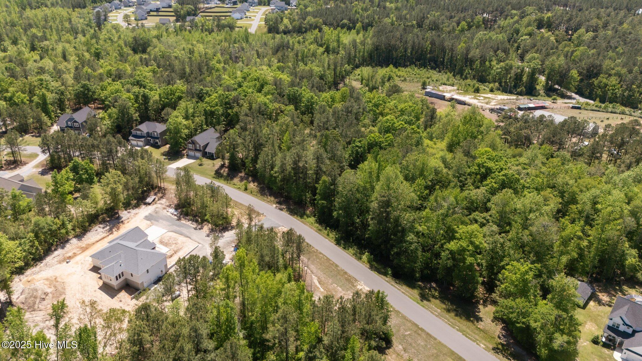 219 Stella Way Property Photo 16