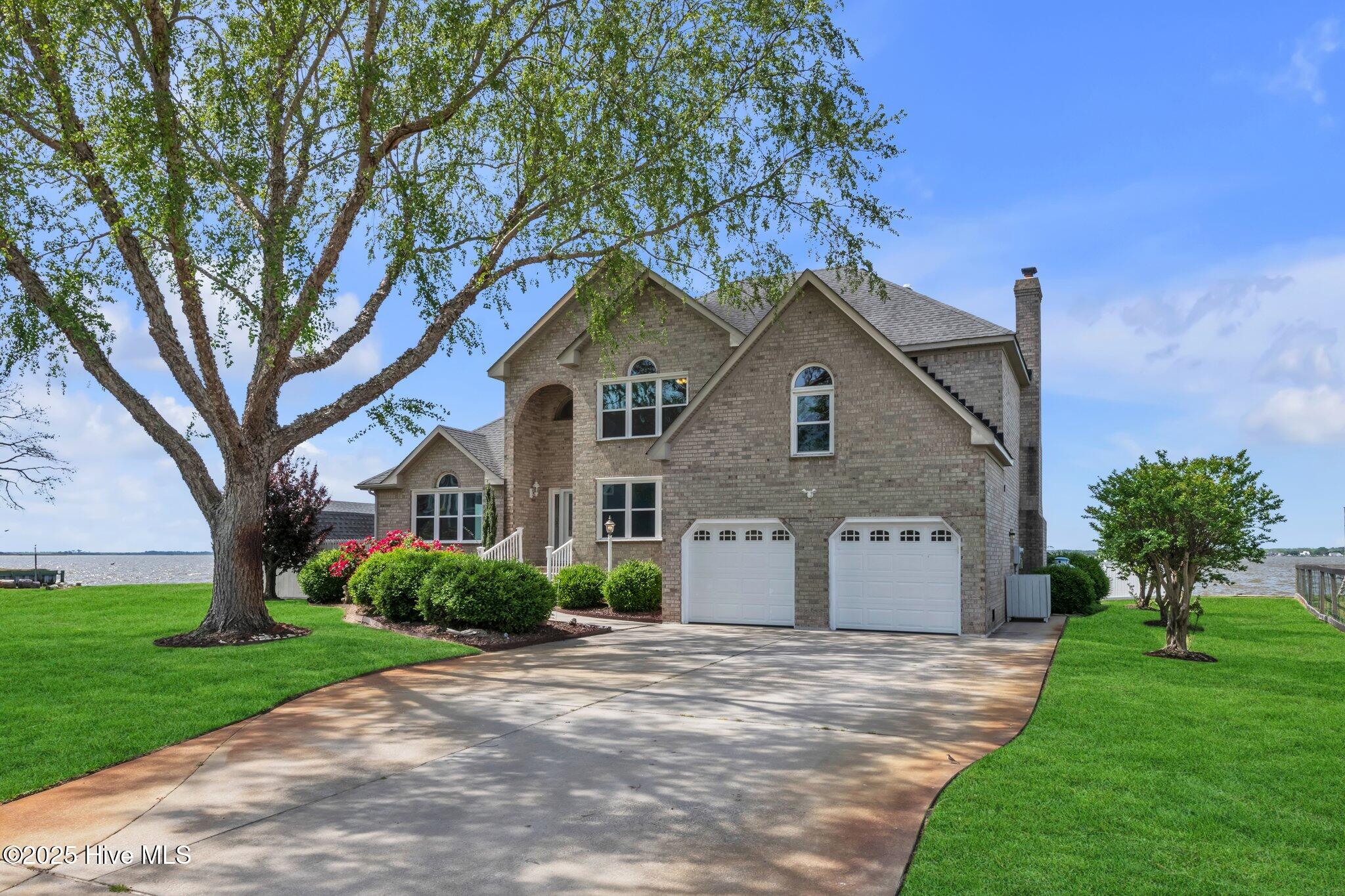 113 Wood Duck Drive Property Photo 3