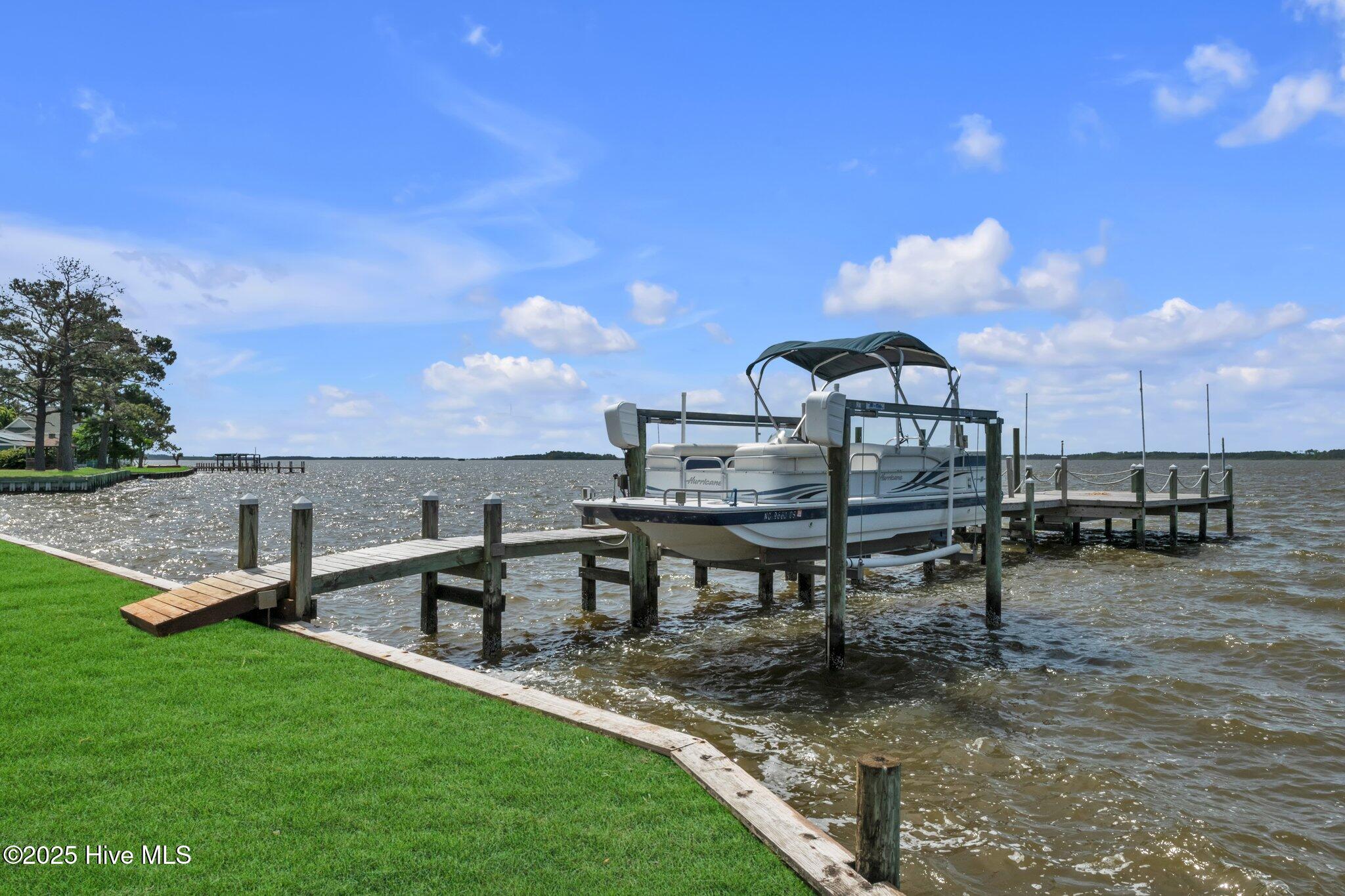 113 Wood Duck Drive Property Photo 14