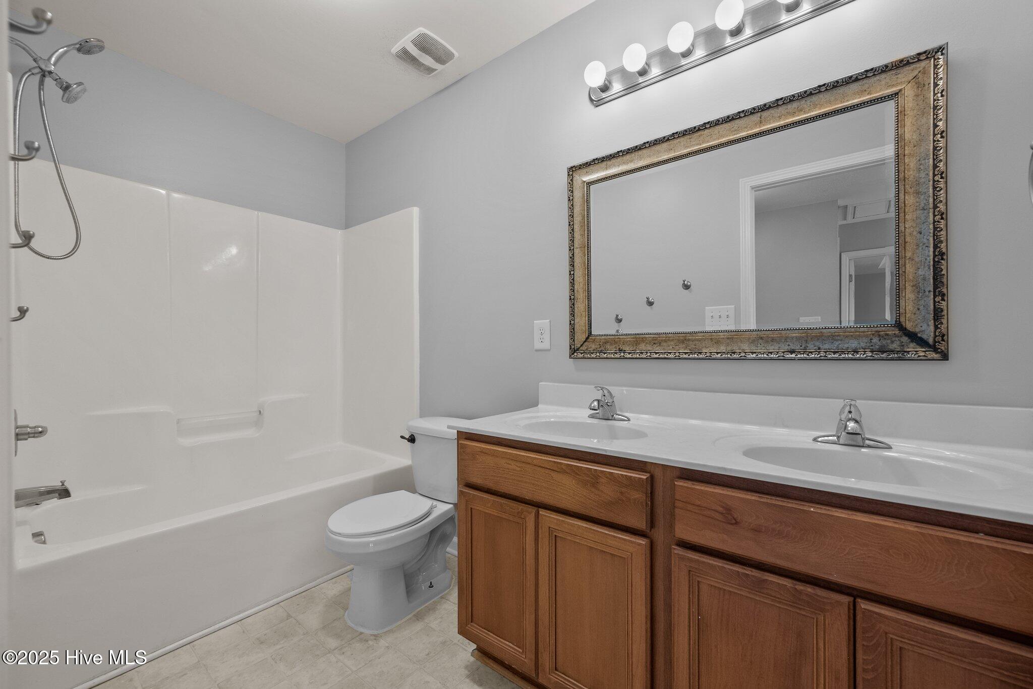 111 Woods Run Circle Property Photo 34