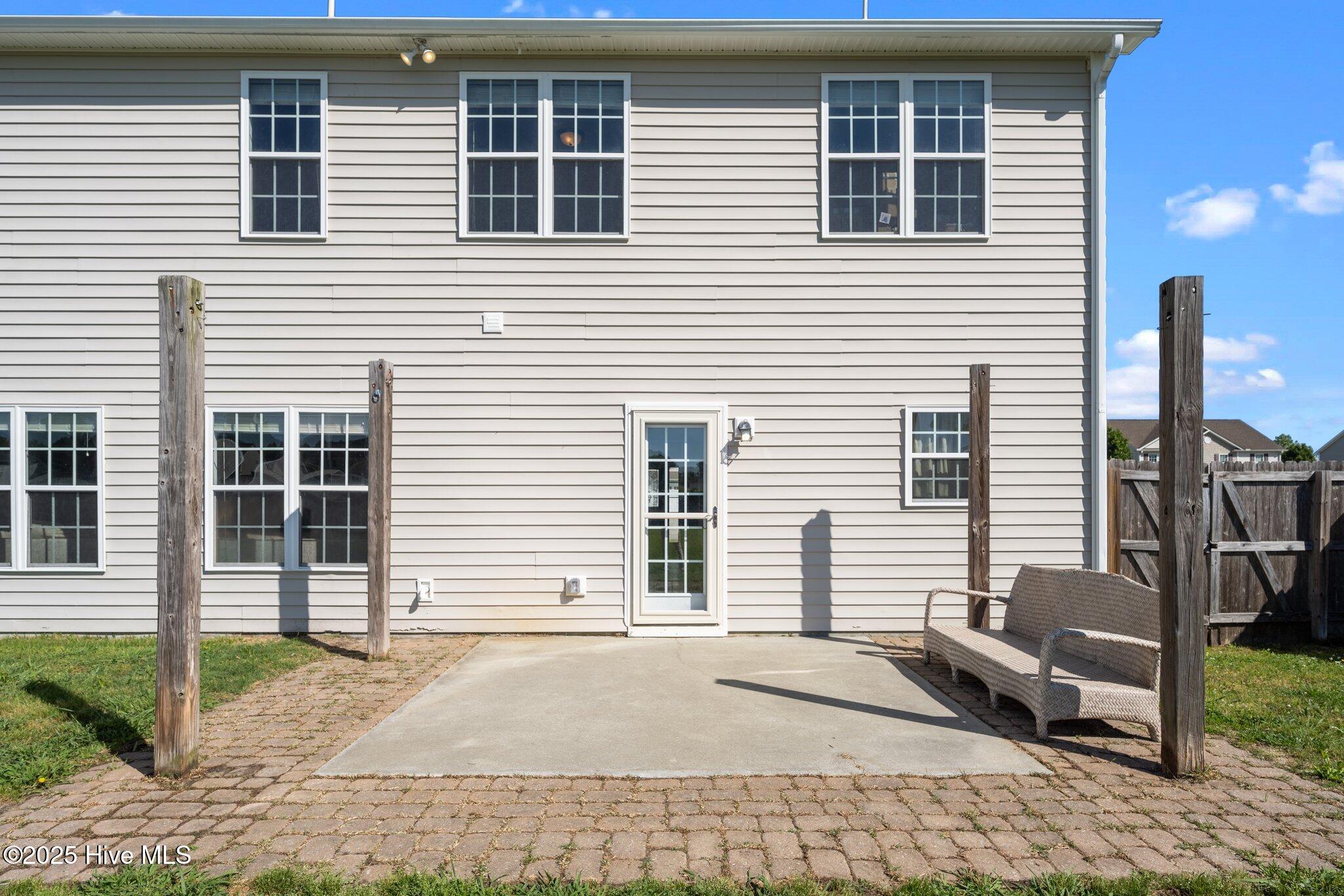 111 Woods Run Circle Property Photo 42