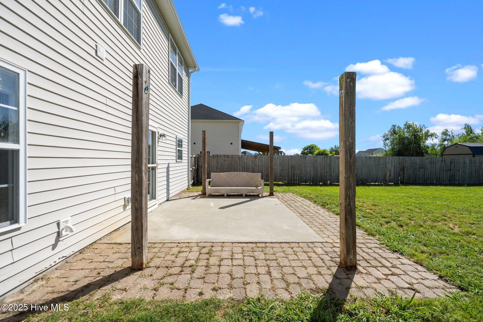 111 Woods Run Circle Property Photo 45