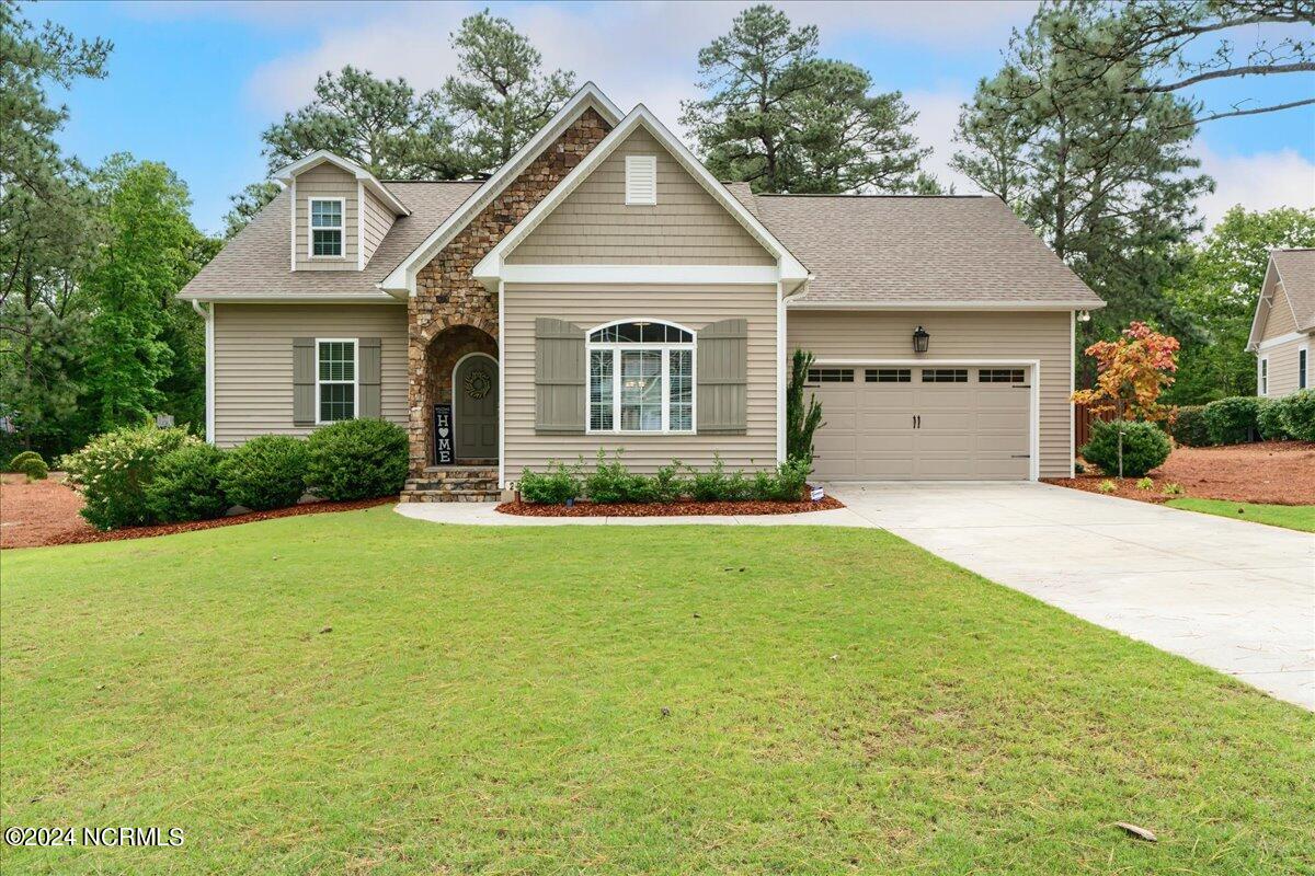 23 Bedford Circle Property Photo