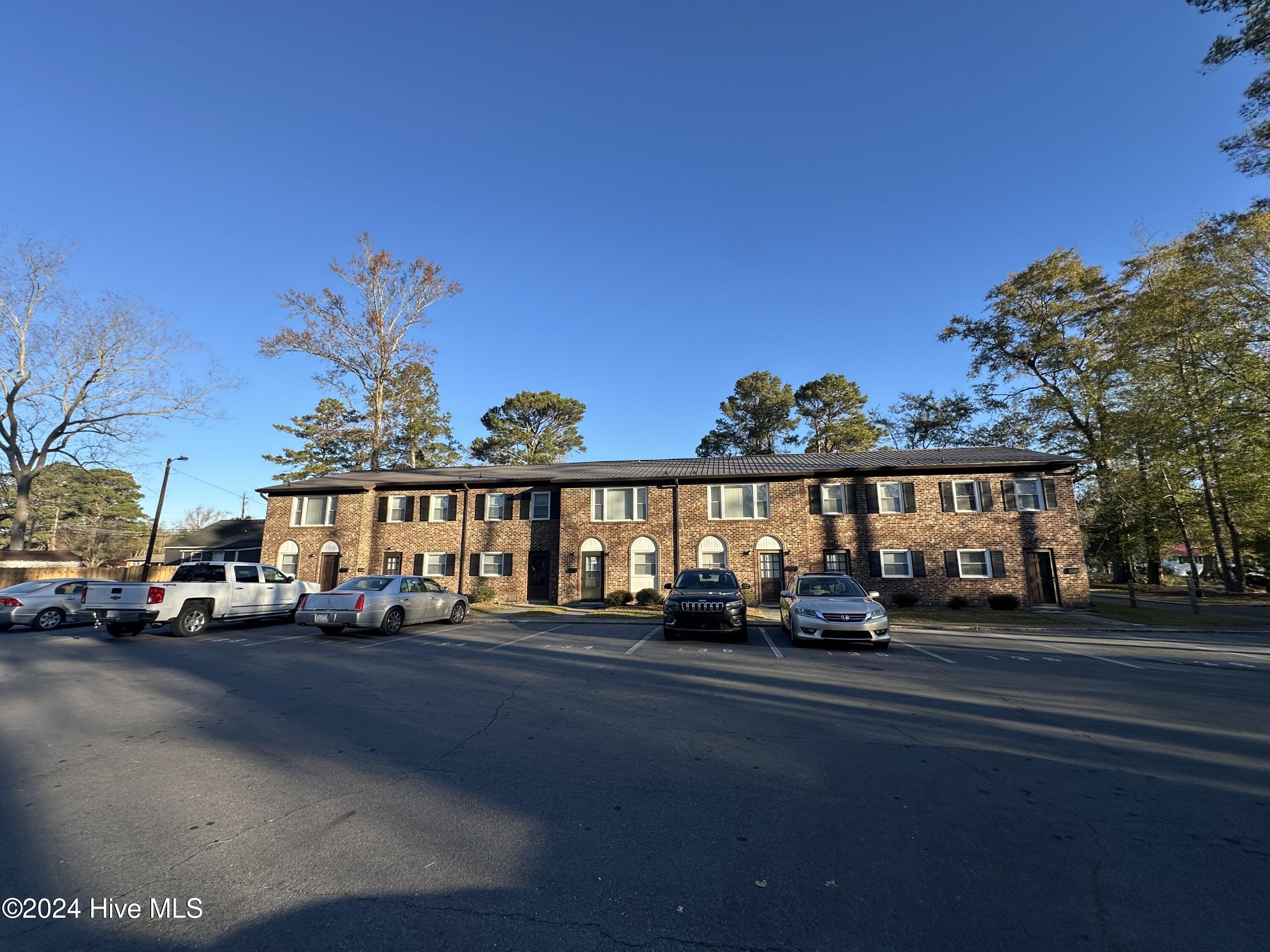 100504850 Property Photo
