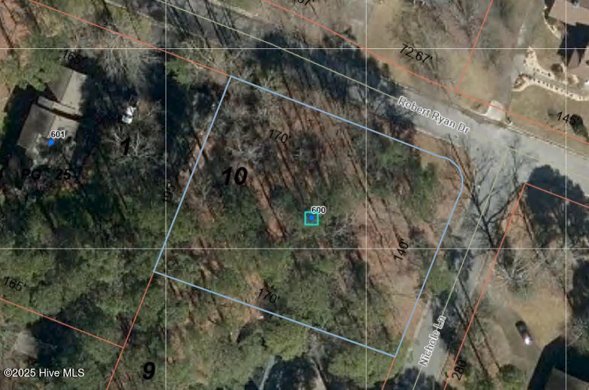 600 Nichole Lane Property Photo