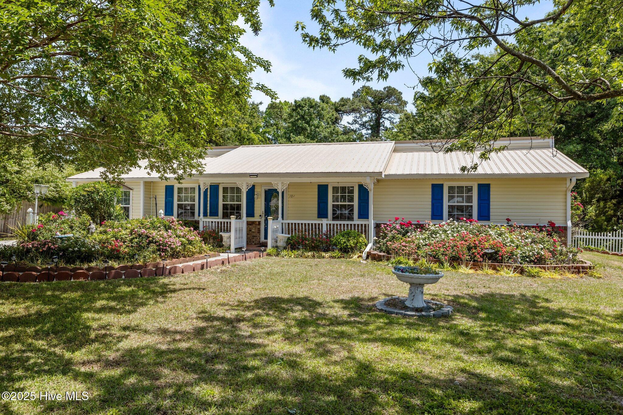 107 Palmetta Drive Property Photo