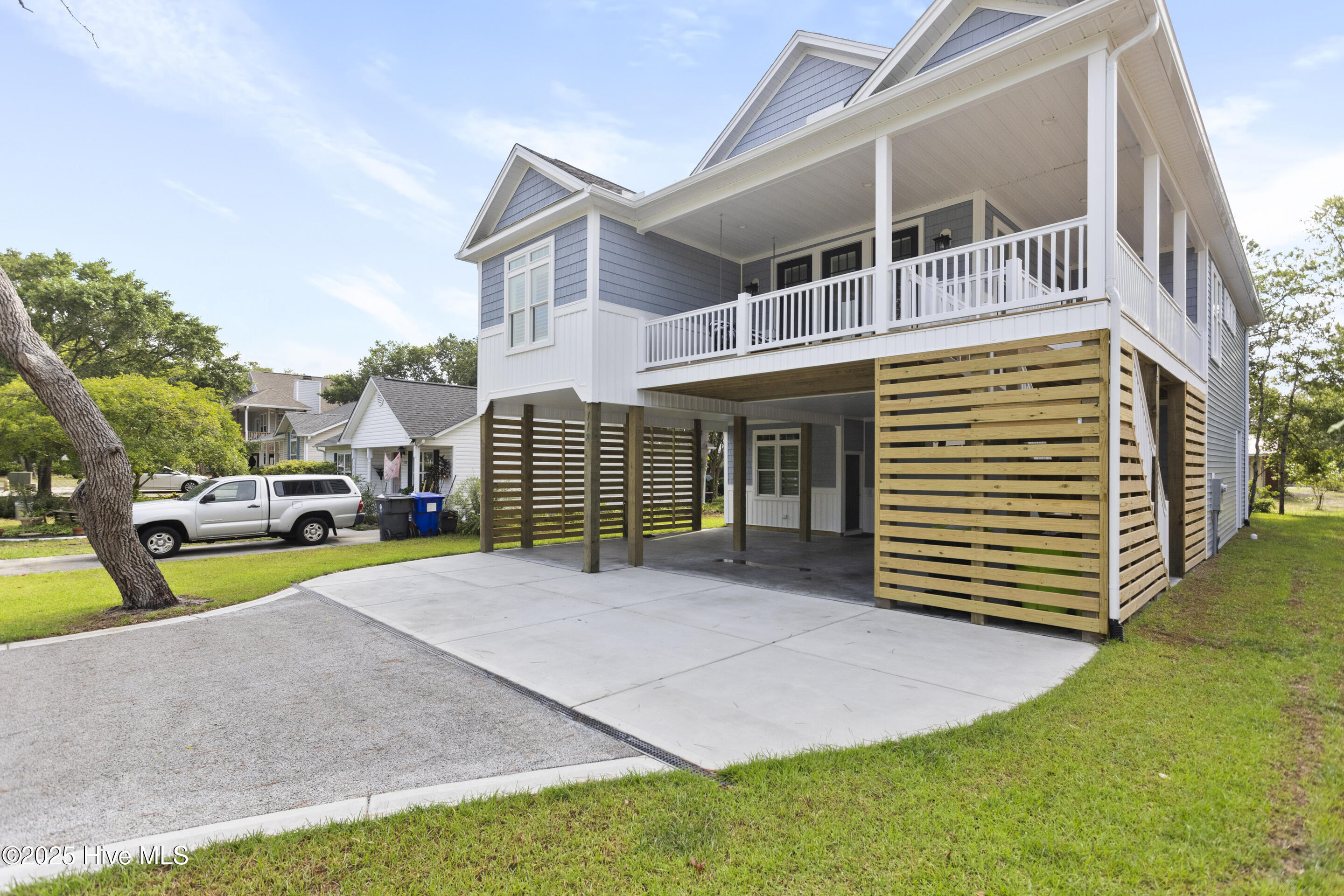 2107 E Yacht Drive Property Photo