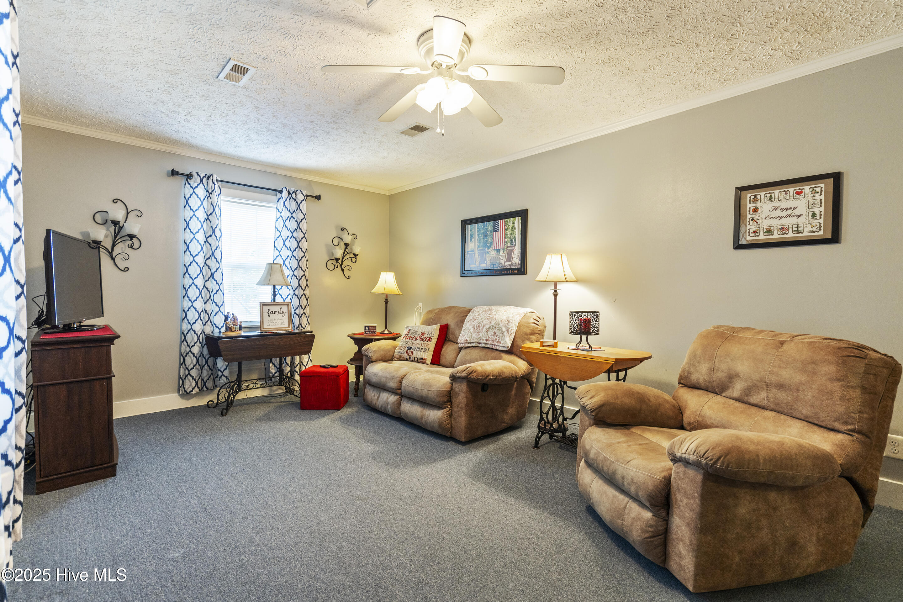 606 Manassas Drive Property Photo 15