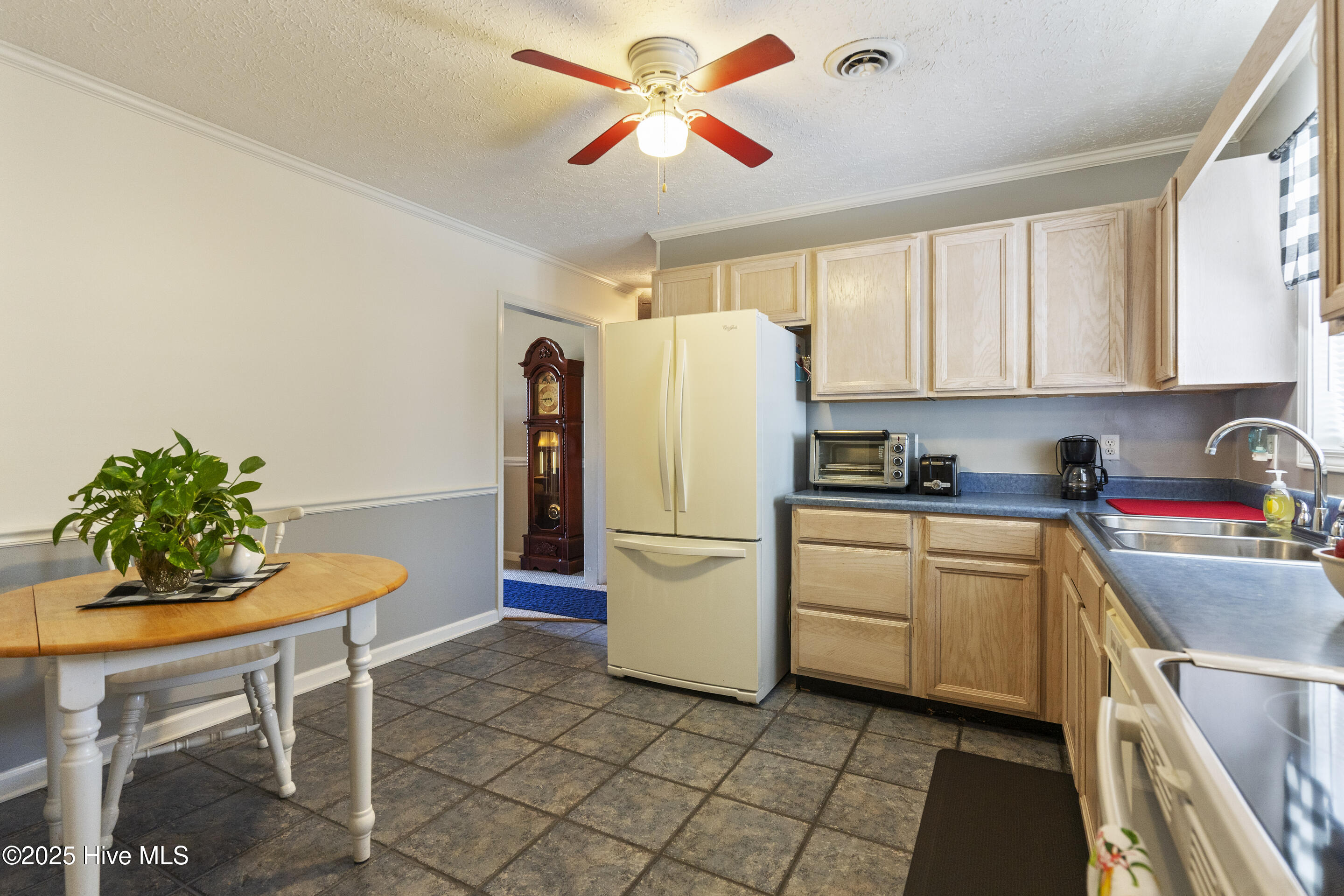 606 Manassas Drive Property Photo 21