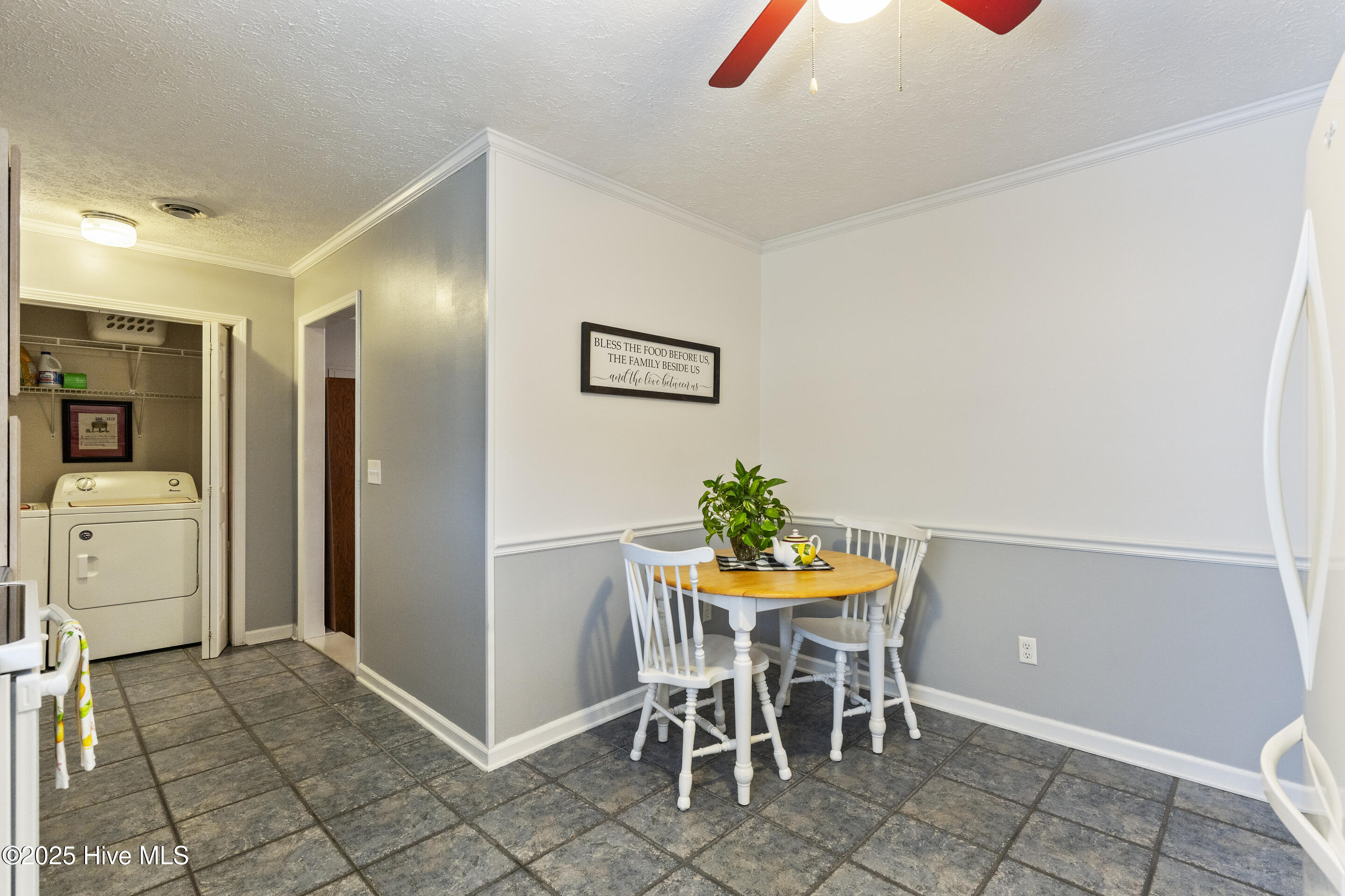 606 Manassas Drive Property Photo 23
