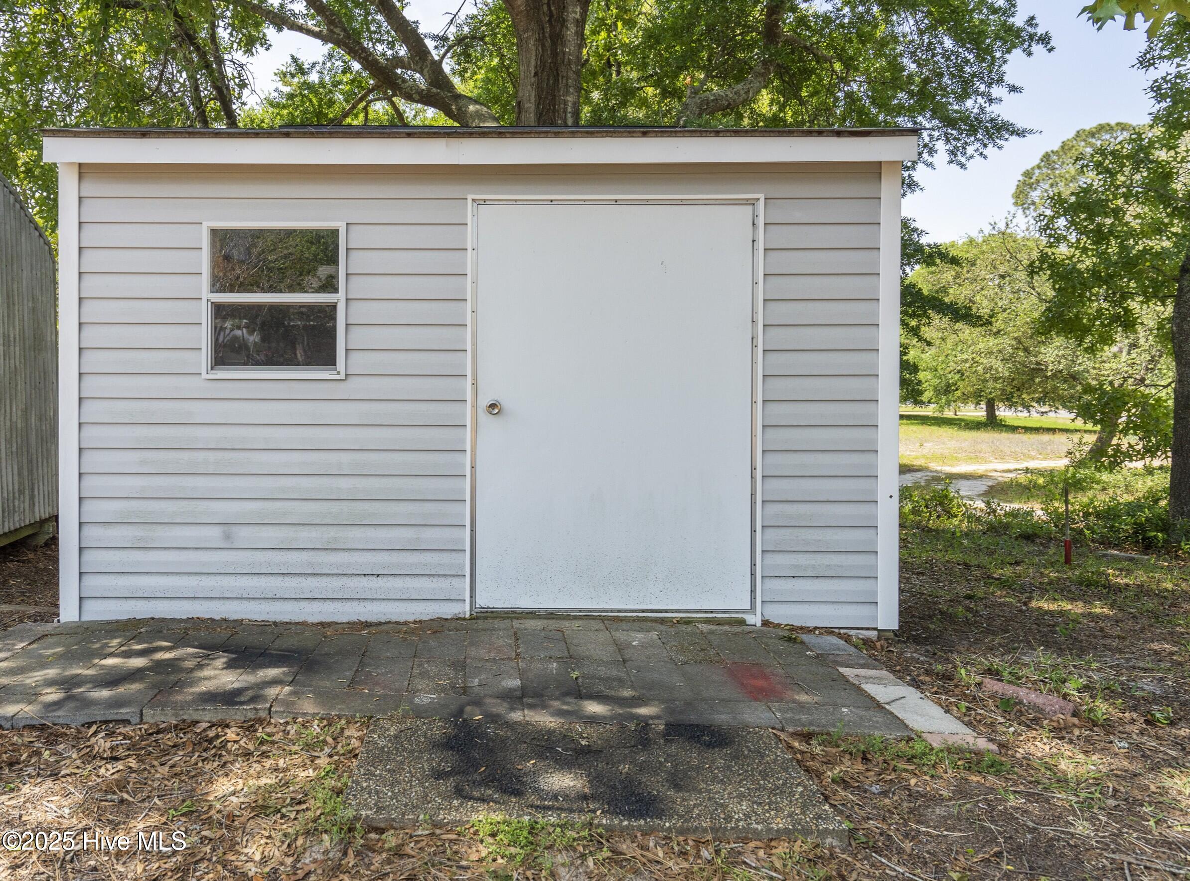 606 Manassas Drive Property Photo 45