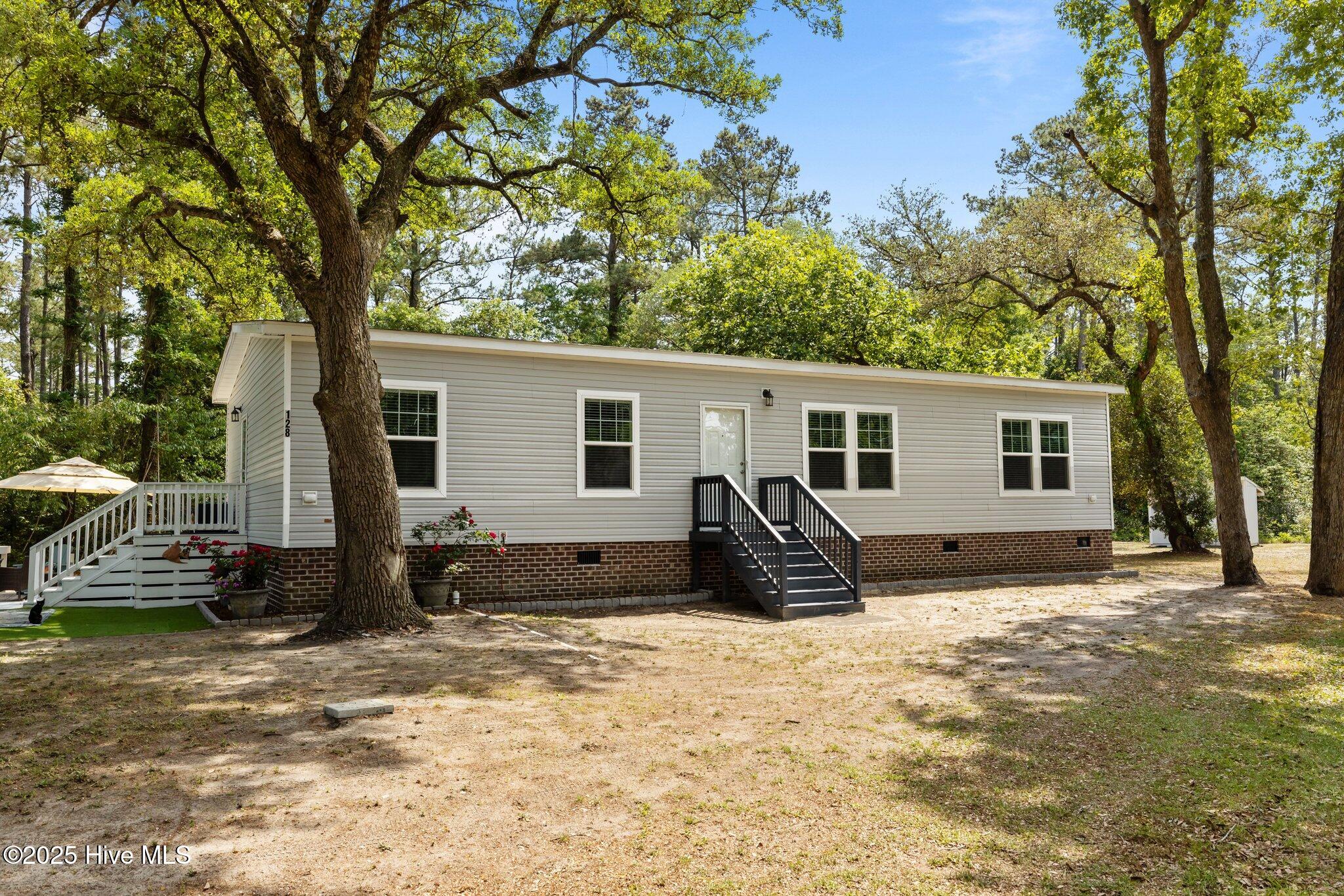 128 Caswell Drive Property Photo