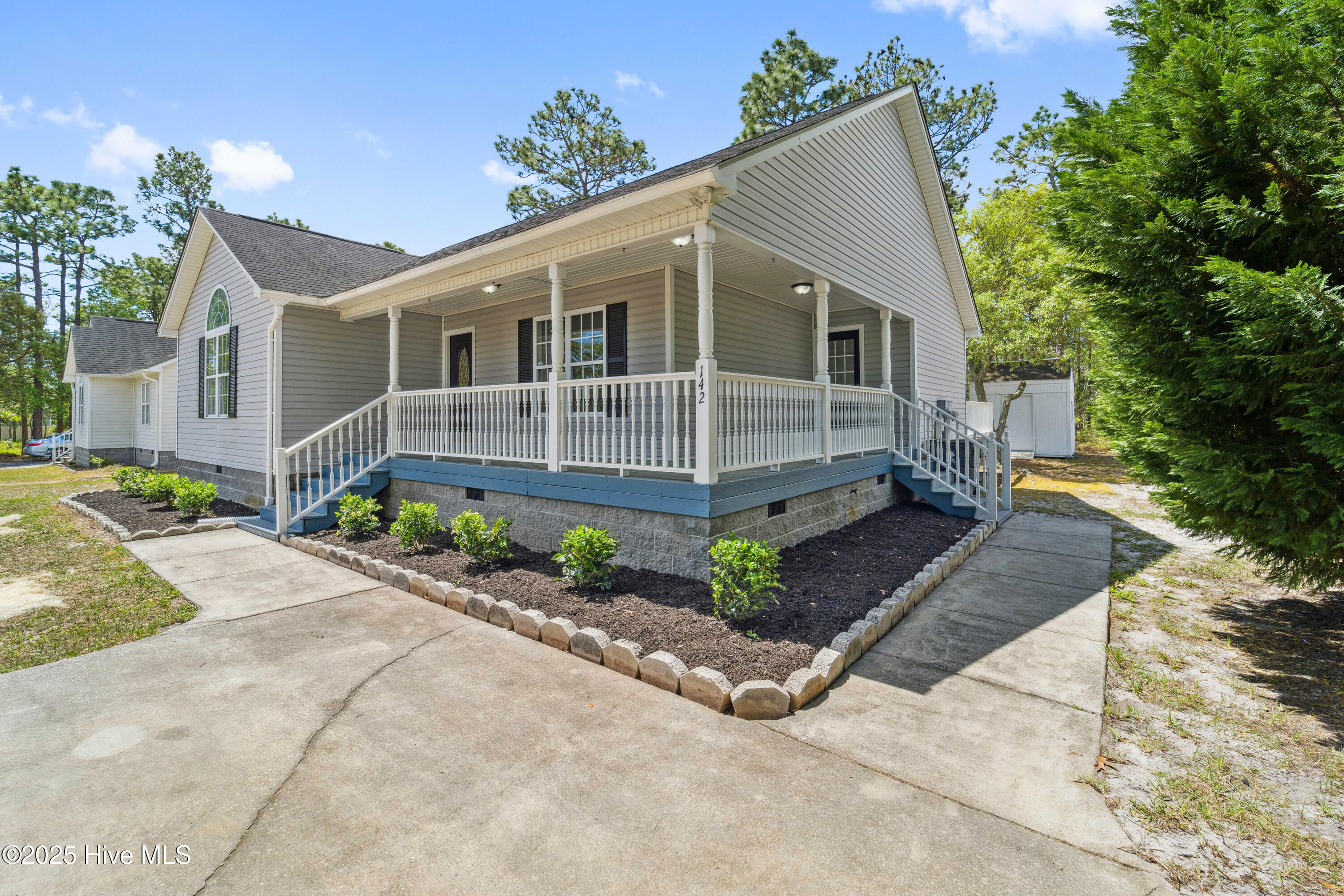 142 Burton Road Property Photo 5
