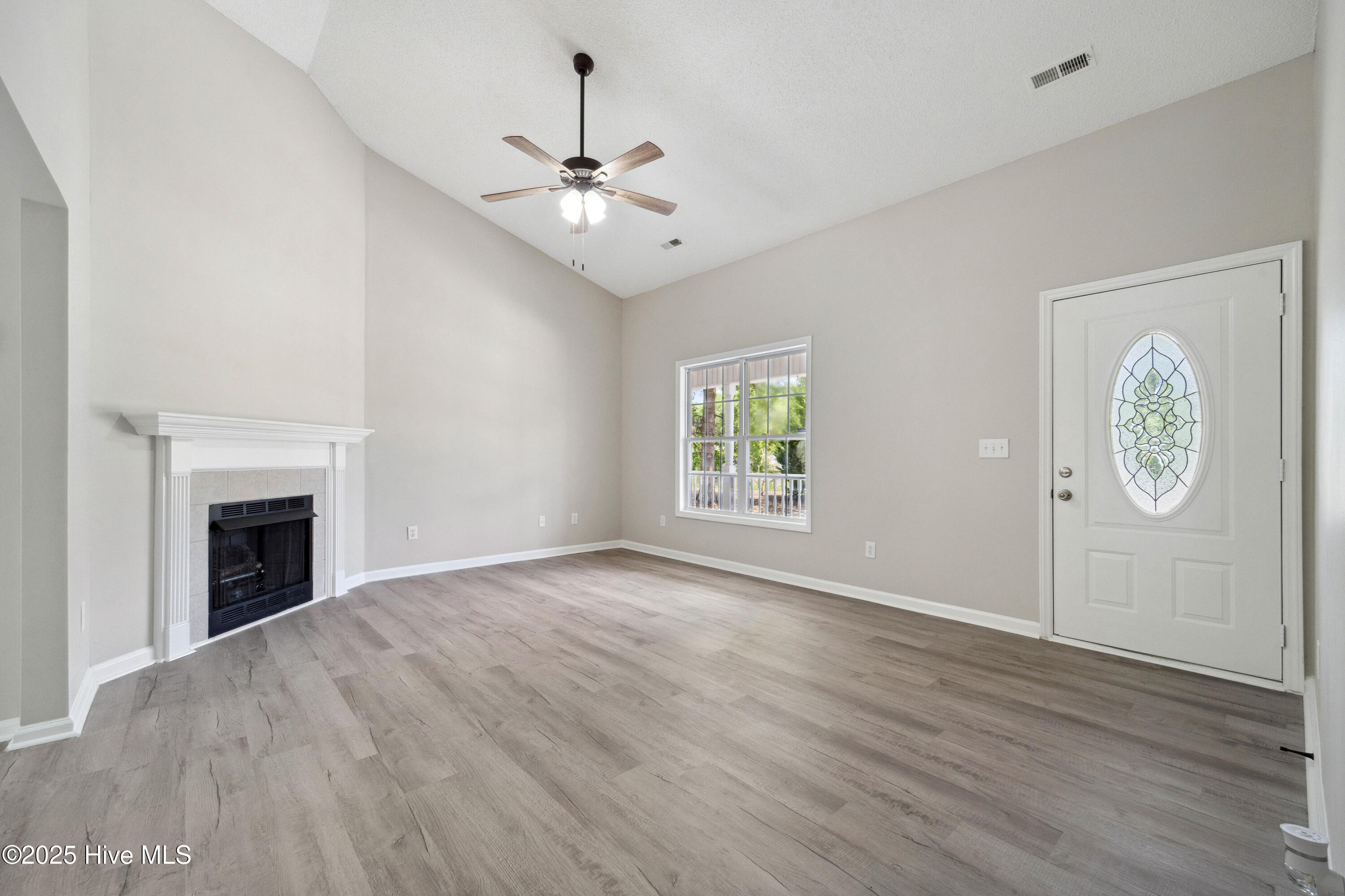 142 Burton Road Property Photo 10