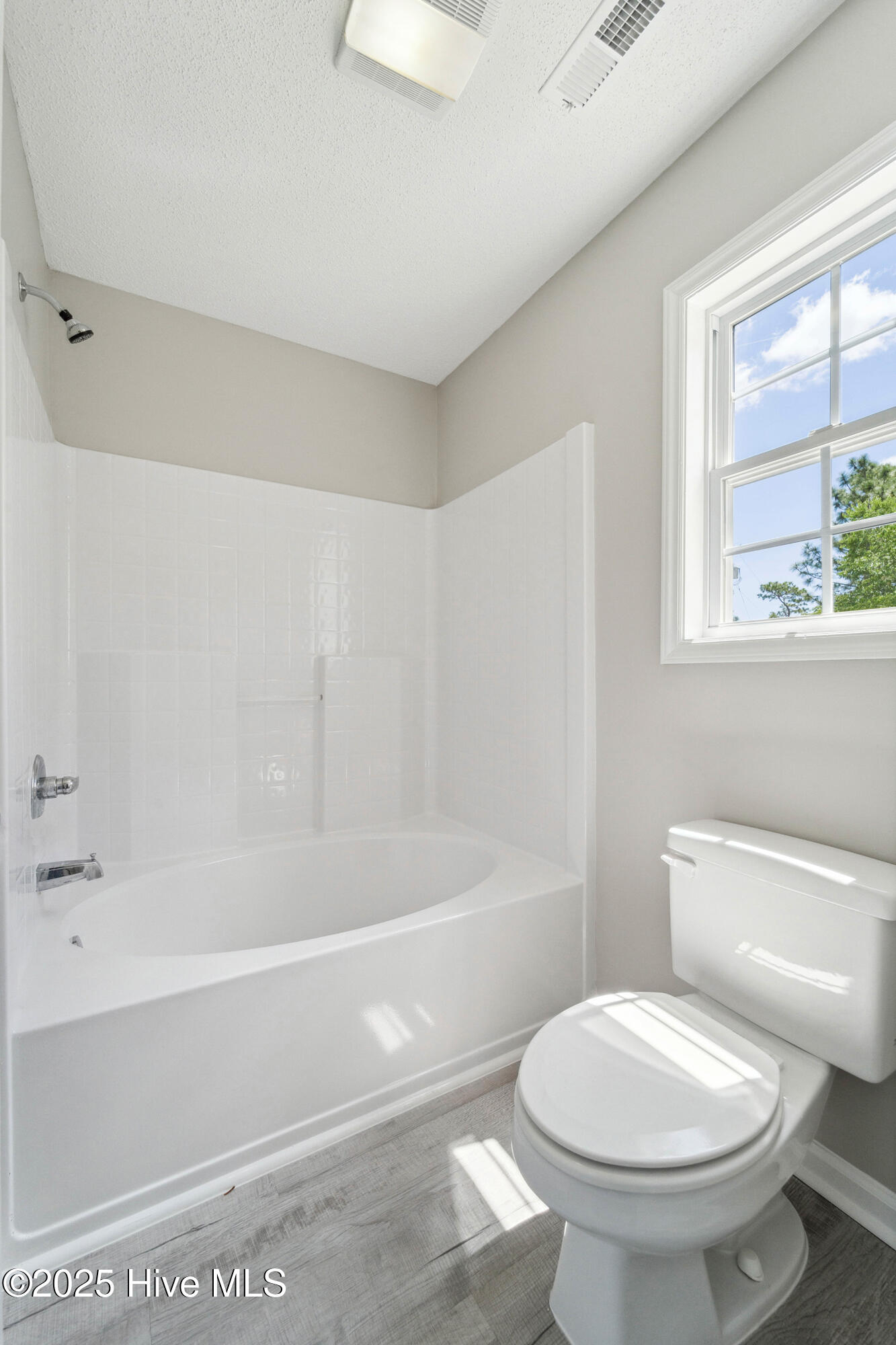 142 Burton Road Property Photo 26
