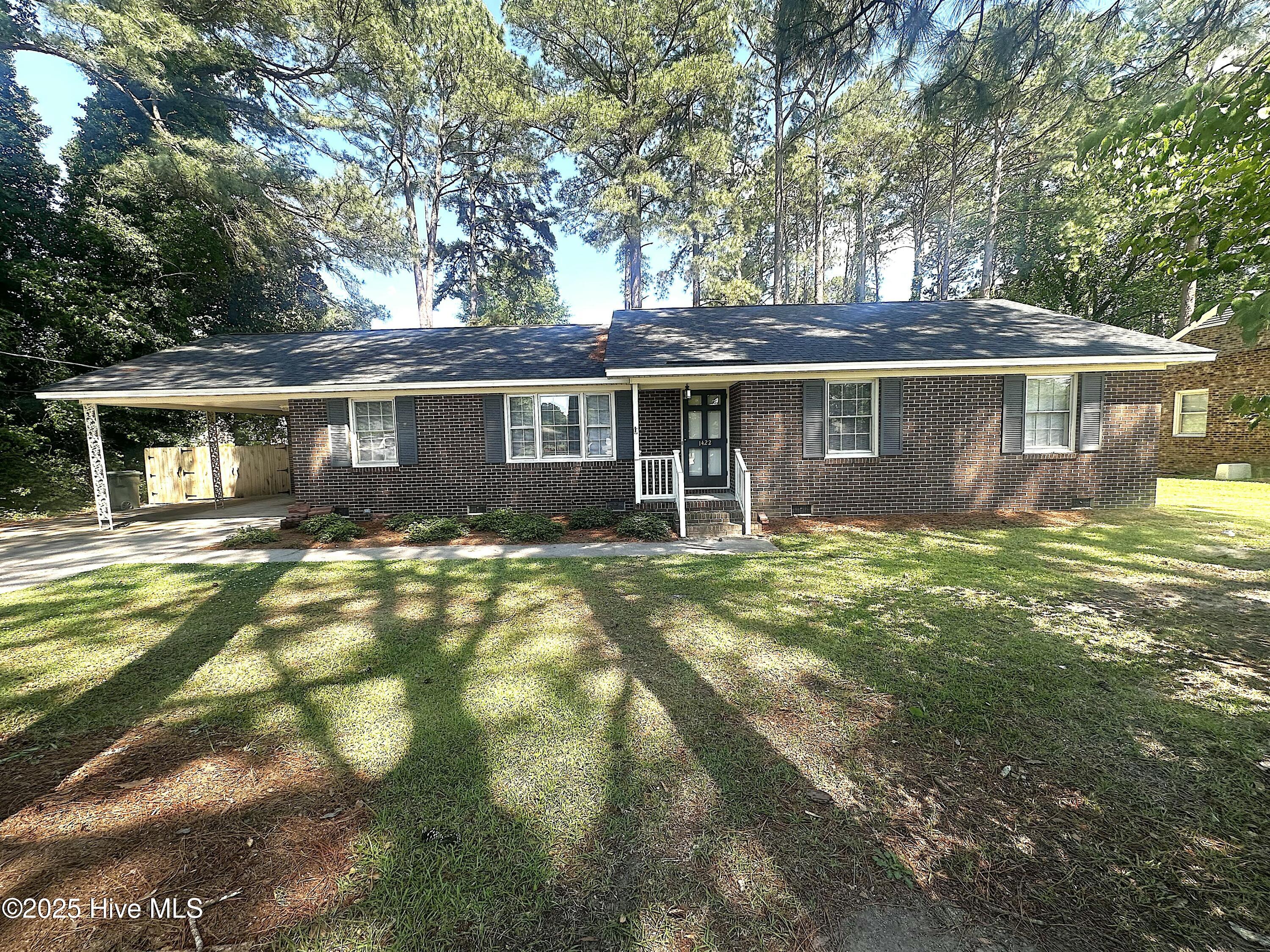 1422 Forest Hills Road Property Photo