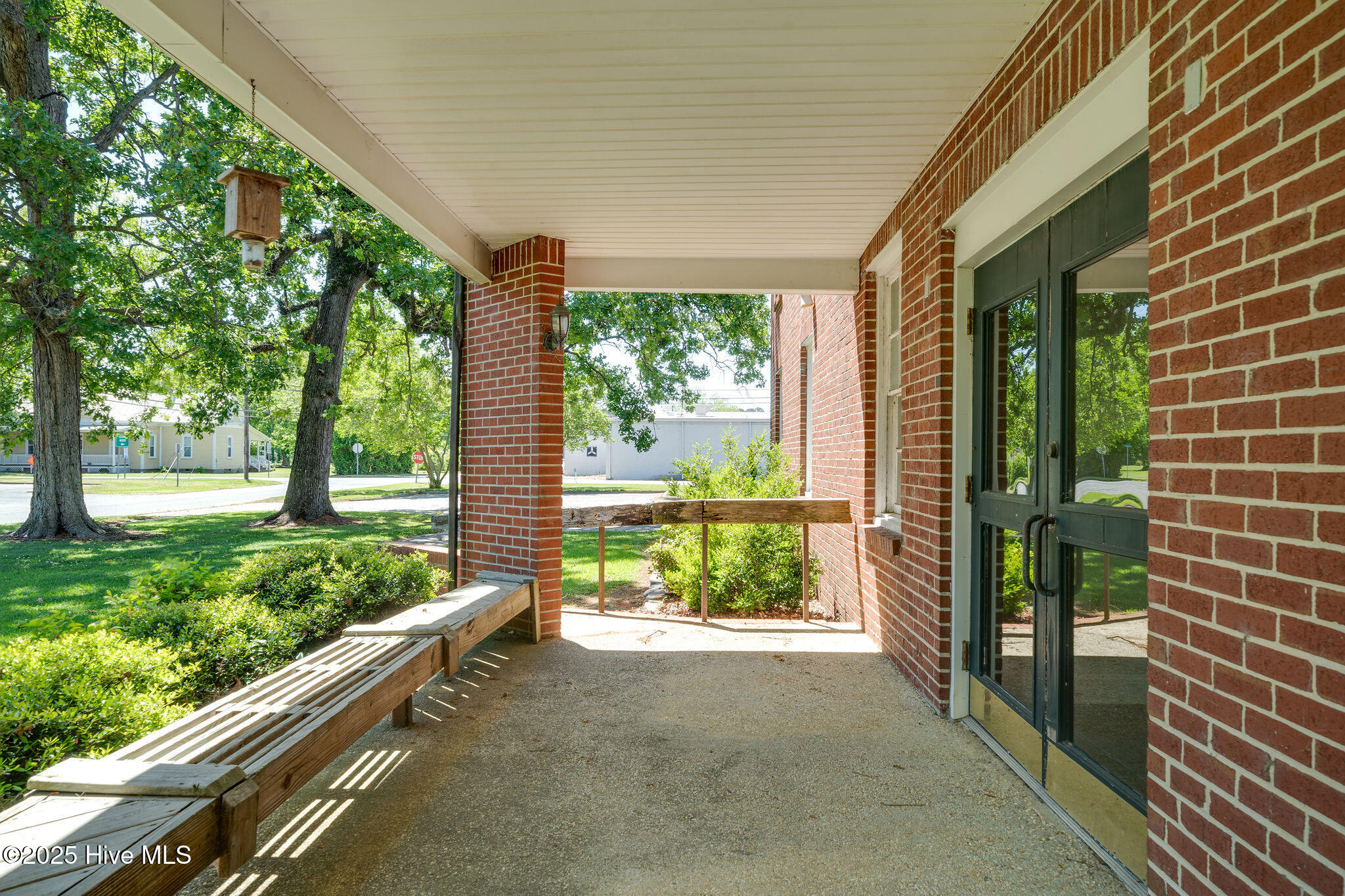 107/109 N Center Street Property Photo 3